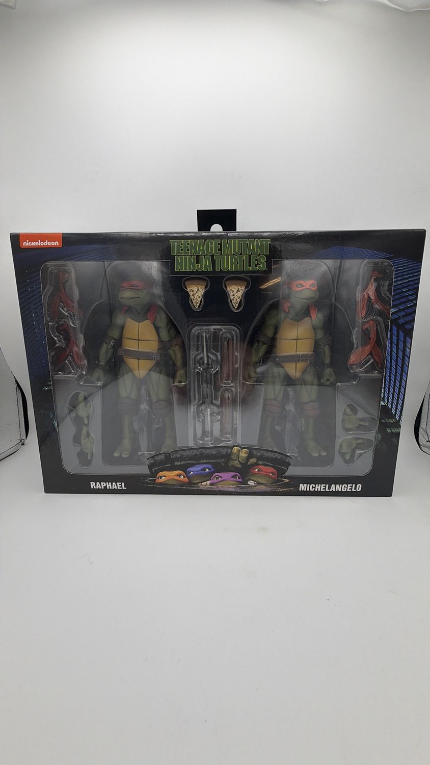 NECA TMNT 1990 Raphael and Michelangelo Figure