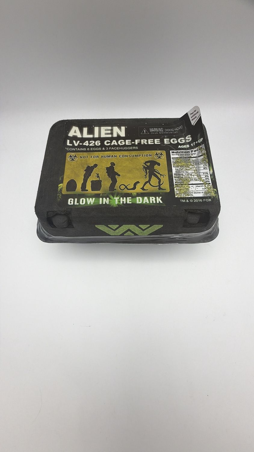 NECA 2015 Alien LV-426 Glow in the Dark Cage-Free Eggs 6-Pack Accessory Set