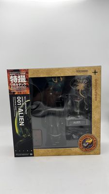 Sci-Fi Revoltech Series 001 Alien Figure 2014