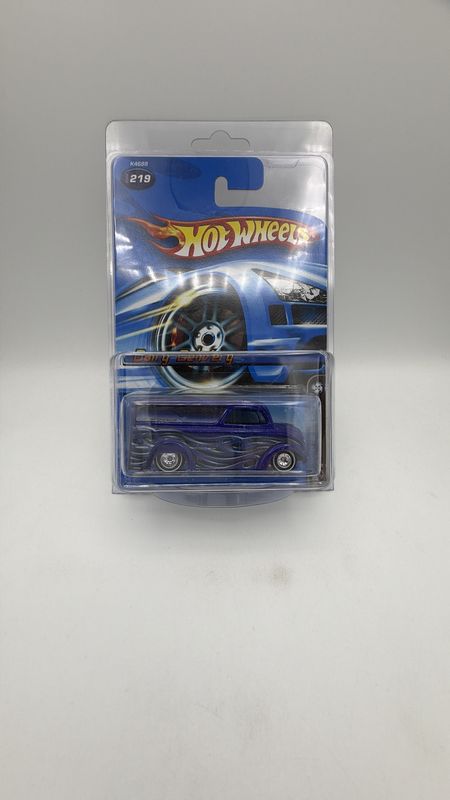 ミニカー HotWheels 2006MYSTERY CAR Dairy Delivery Hot Wheels 2006 mystery car/auto mystery dairy delivery in purple