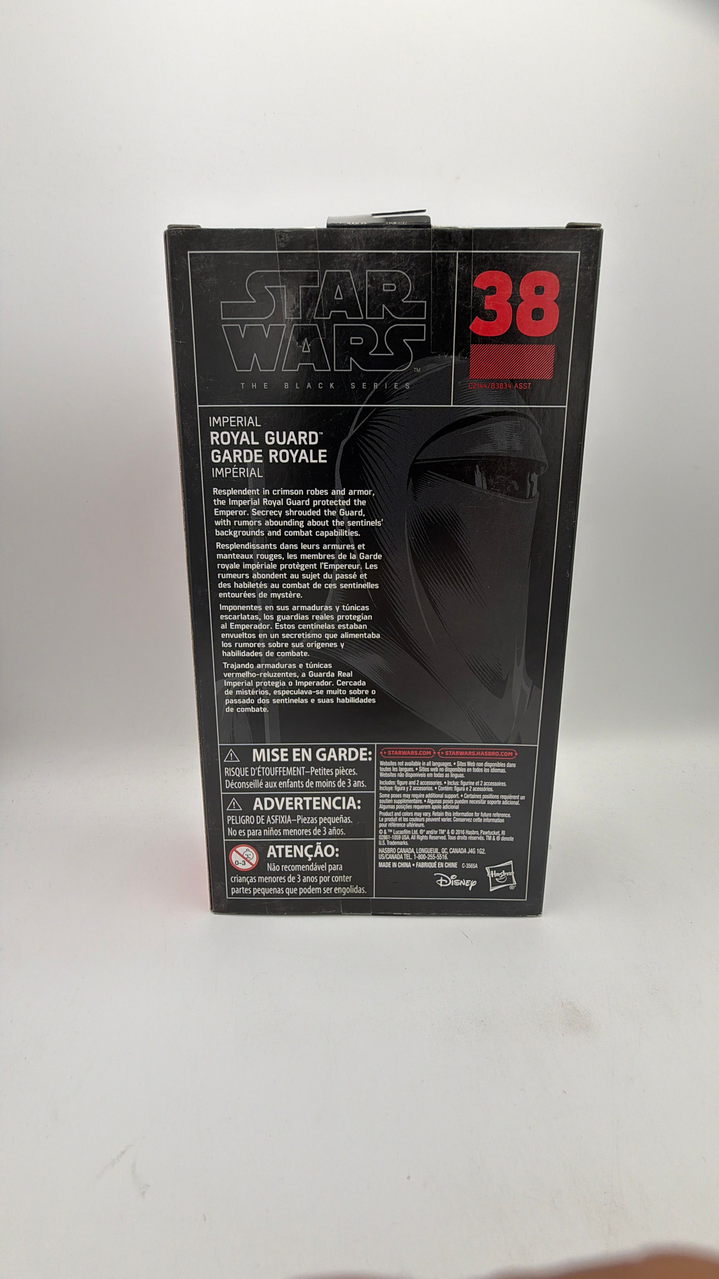Hasbro Star Wars The Black Series Imperial Royal Gaurd FIgure view 2