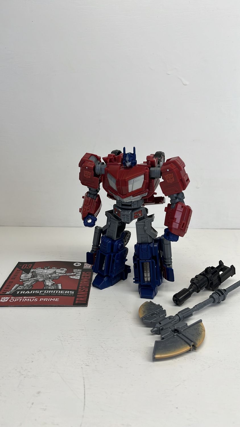 Hasbro Transformers Studio Series Gamer Edition Optimus Prime Figure 2023 (used)