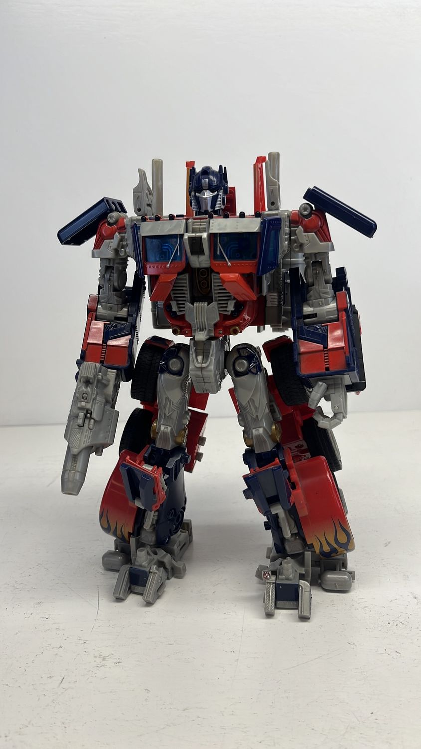 Hasbro Transformers 2007 Leader Class Optimus Prime Figure (used) Missing Missile