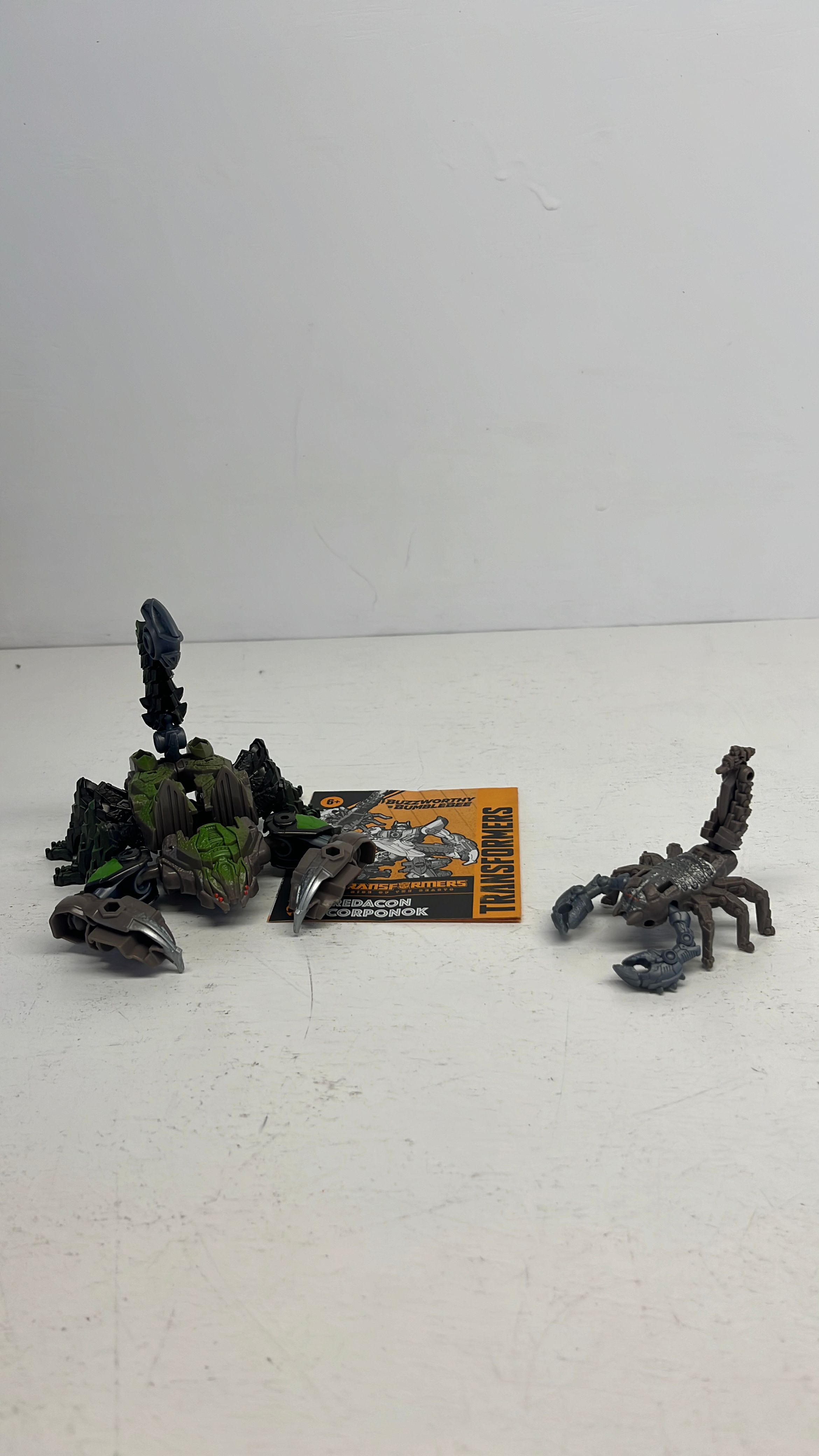 Hasbro Transformers ROTB Scorponok Figure 2024 (used) view 5