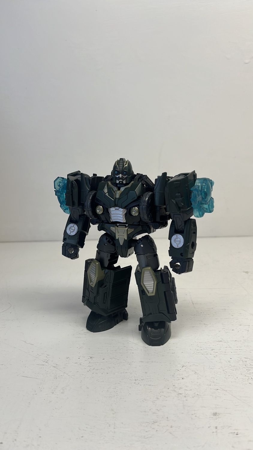 Hasbro Transformers Age Of The Primes Alchemist Prime Figure 2025 (used)