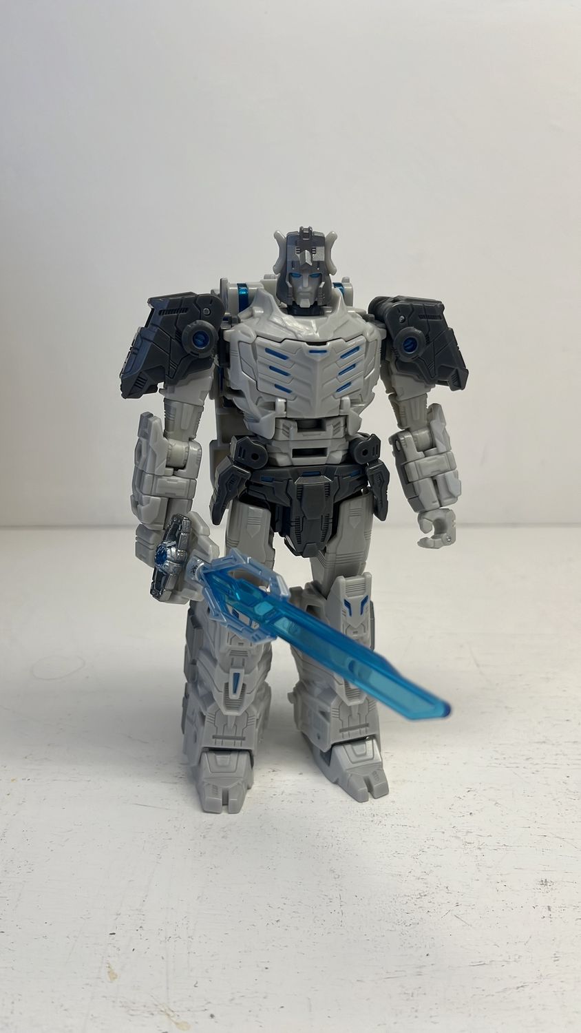 Hasbro Transformers Age Of the Primes Prima Prime Figure 2025 (used)