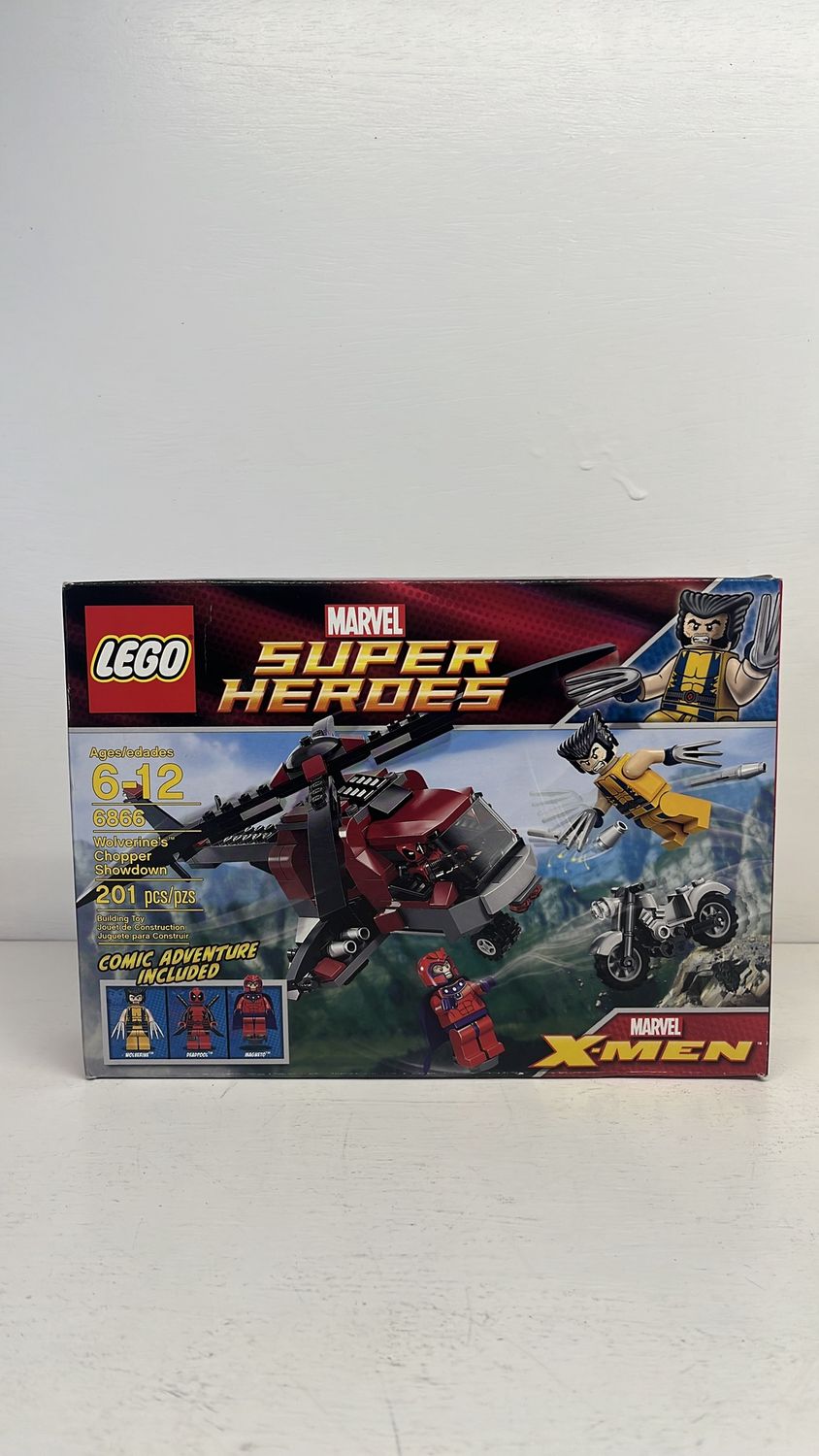 Lego 6866 Marvel Superheroes Wolverine’s Chopper Showdown 2012