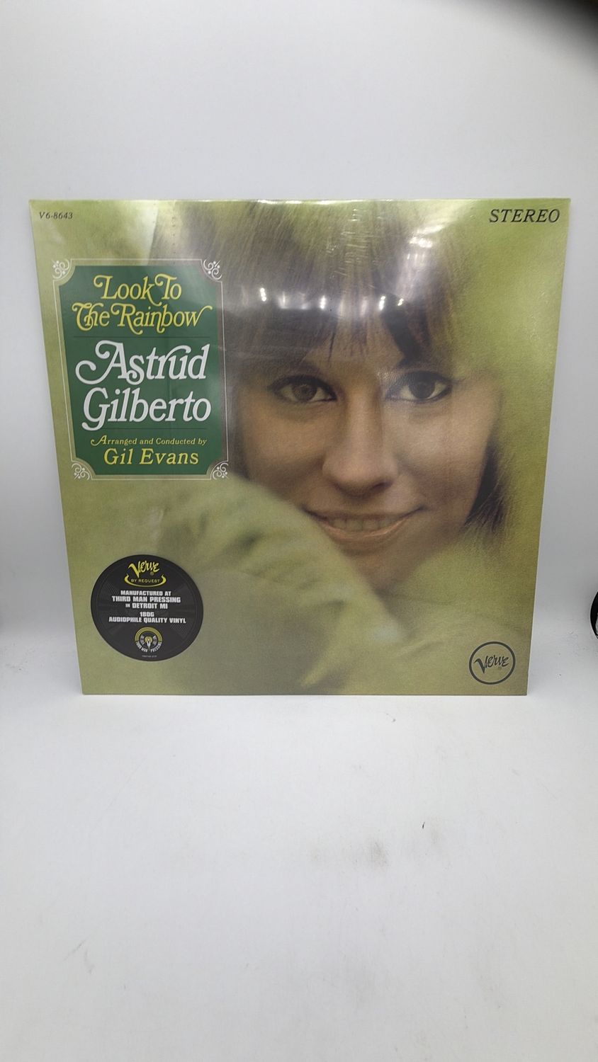 Vinyl Record | Astrud Gilberto - Look To The Rainbow