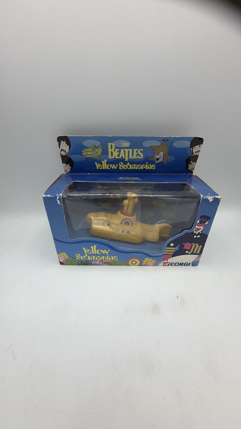 Corgi CC05801 The Beatles Yellow Submarine