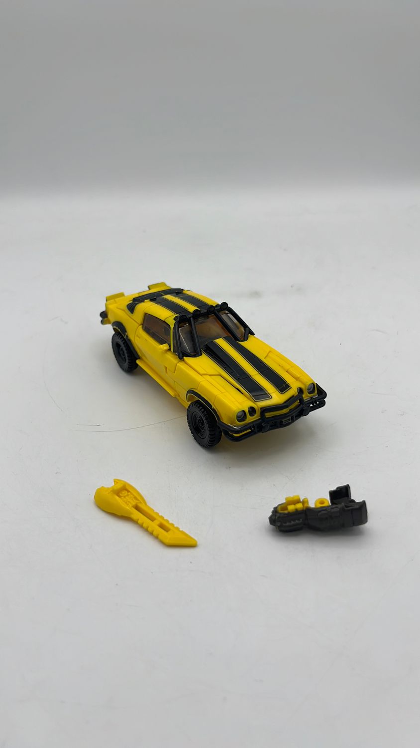 Hasbro Transformers Studio Series 100 Bumblebee Figure 2023 (used) Complete