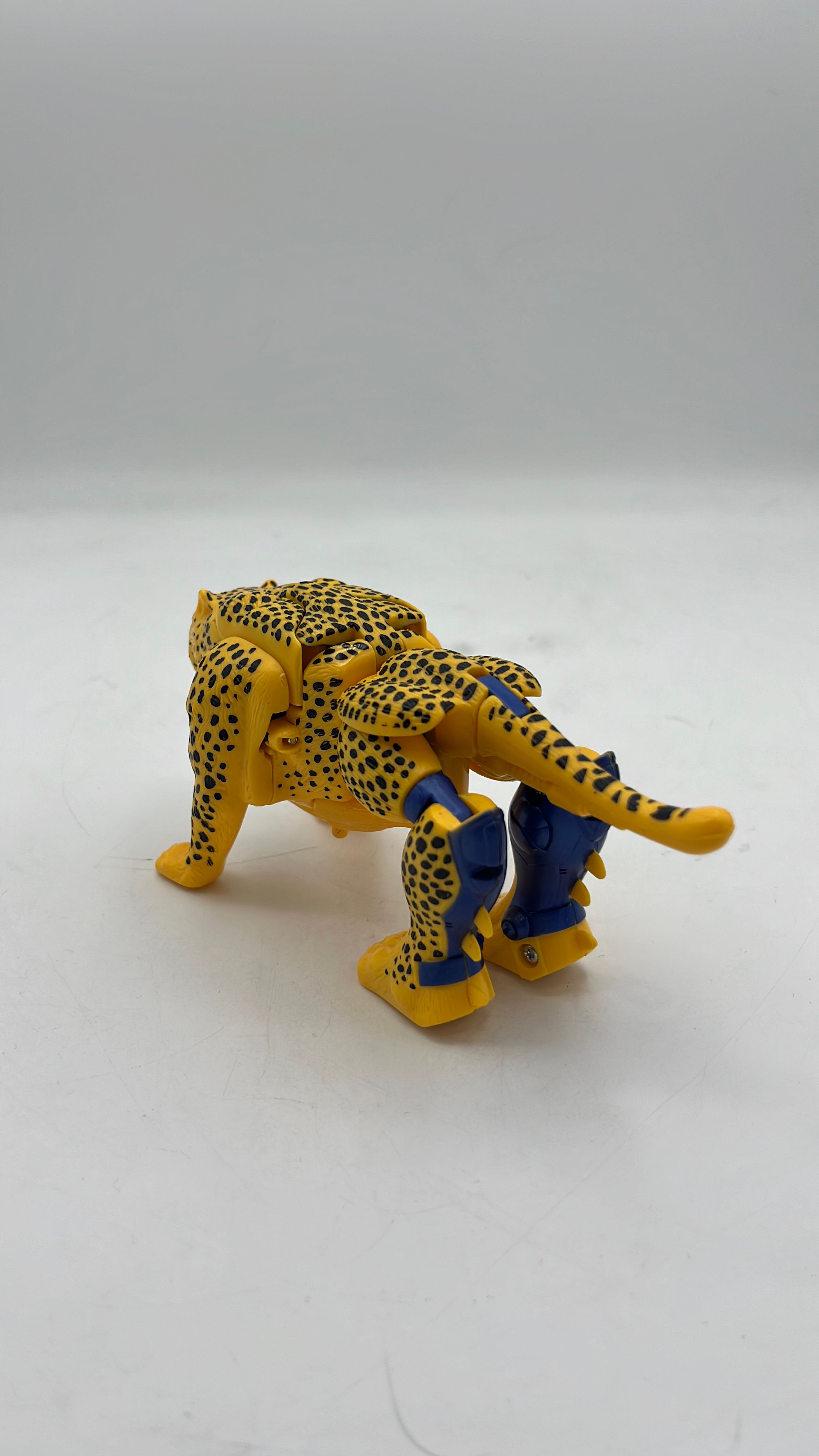 Hasbro Transformers Beast Wars Cheetor Figure Reissue 2021 (used) view 3