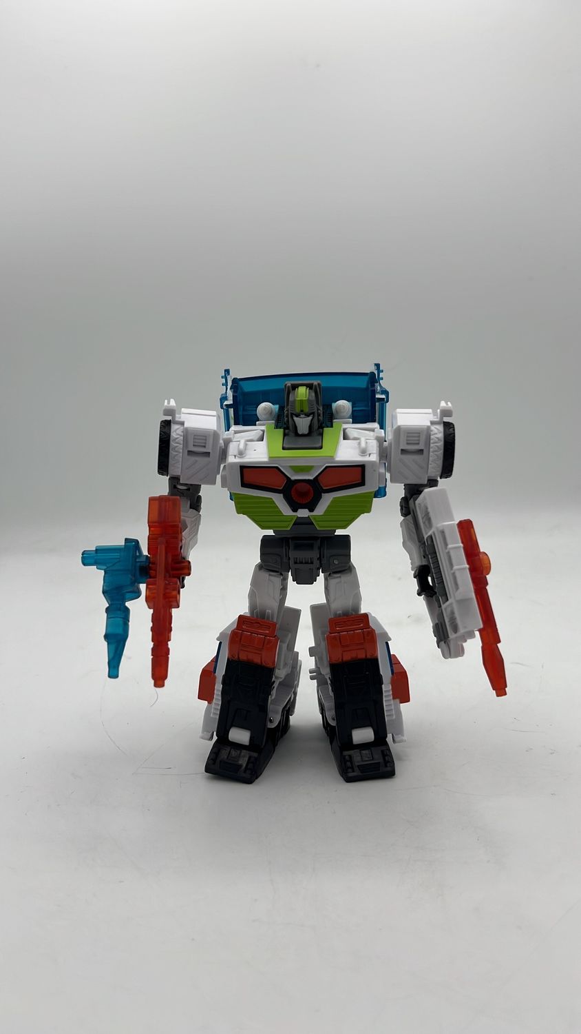 Hasbro Transformers Legacy Evolution Medix Figure 2023 (used)
