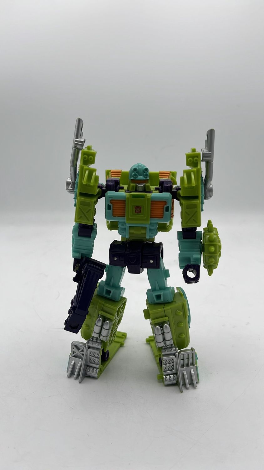 Hasbro Transformers Legacy Evolution Towline Figure 2023 (used)