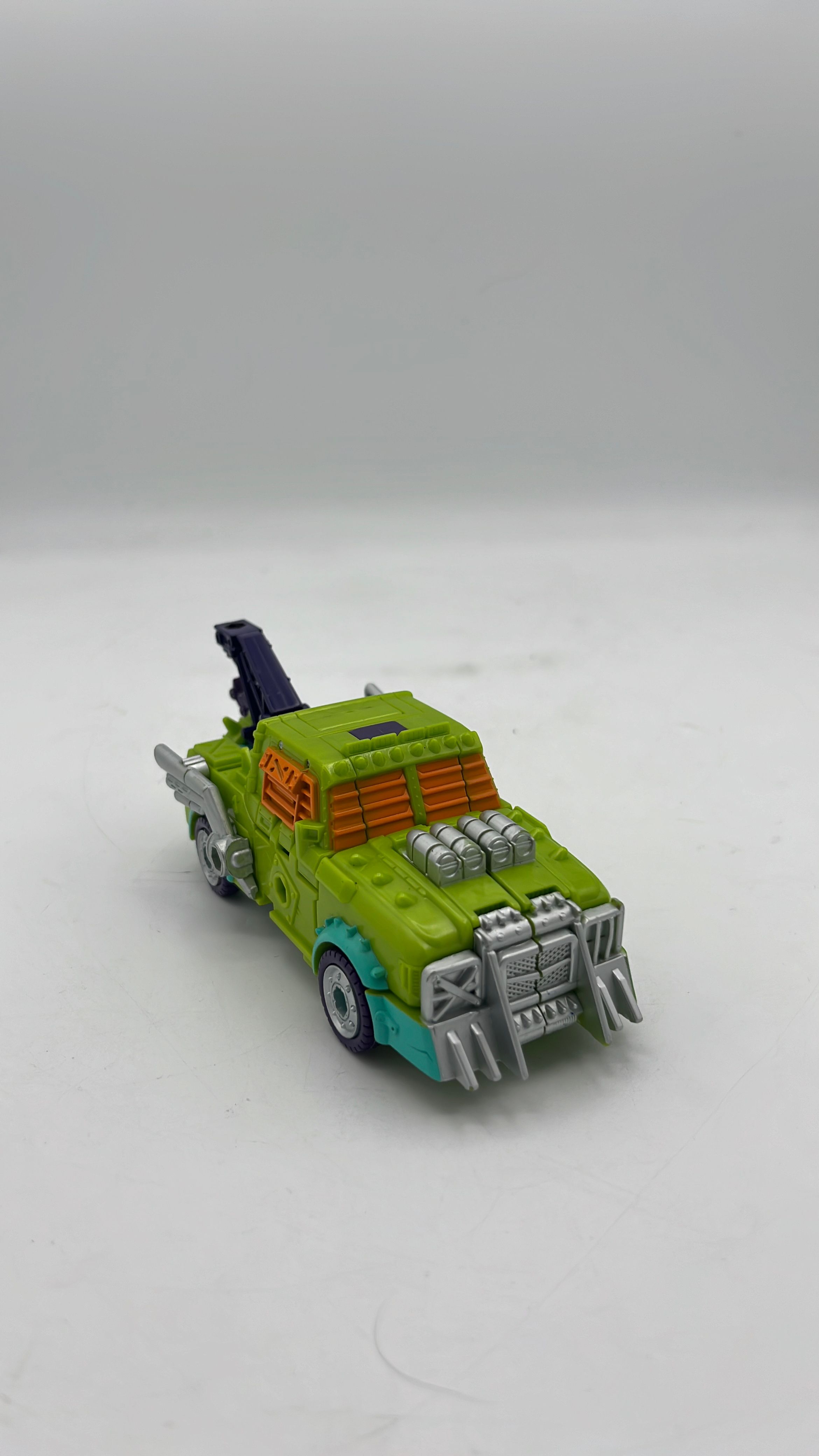 Hasbro Transformers Legacy Evolution Towline Figure 2023 (used) view 3