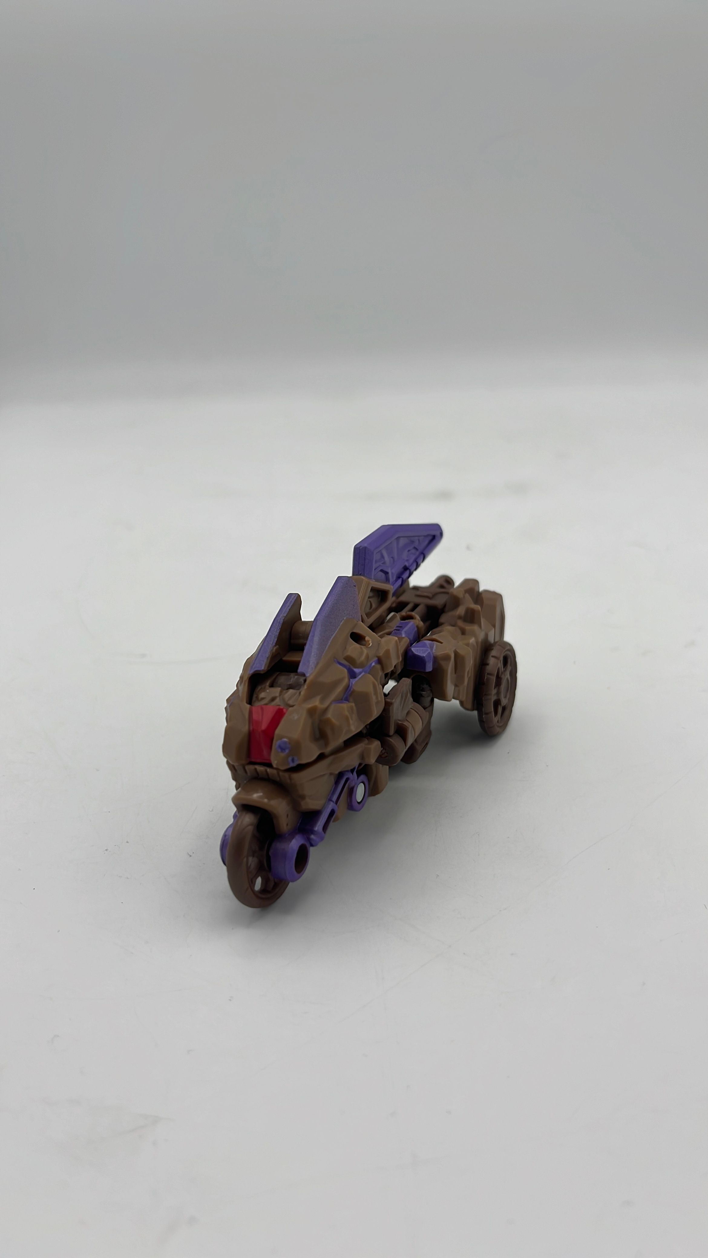 Hasbro Transformers Legacy United Geocron Figure 2024 (used) view 5