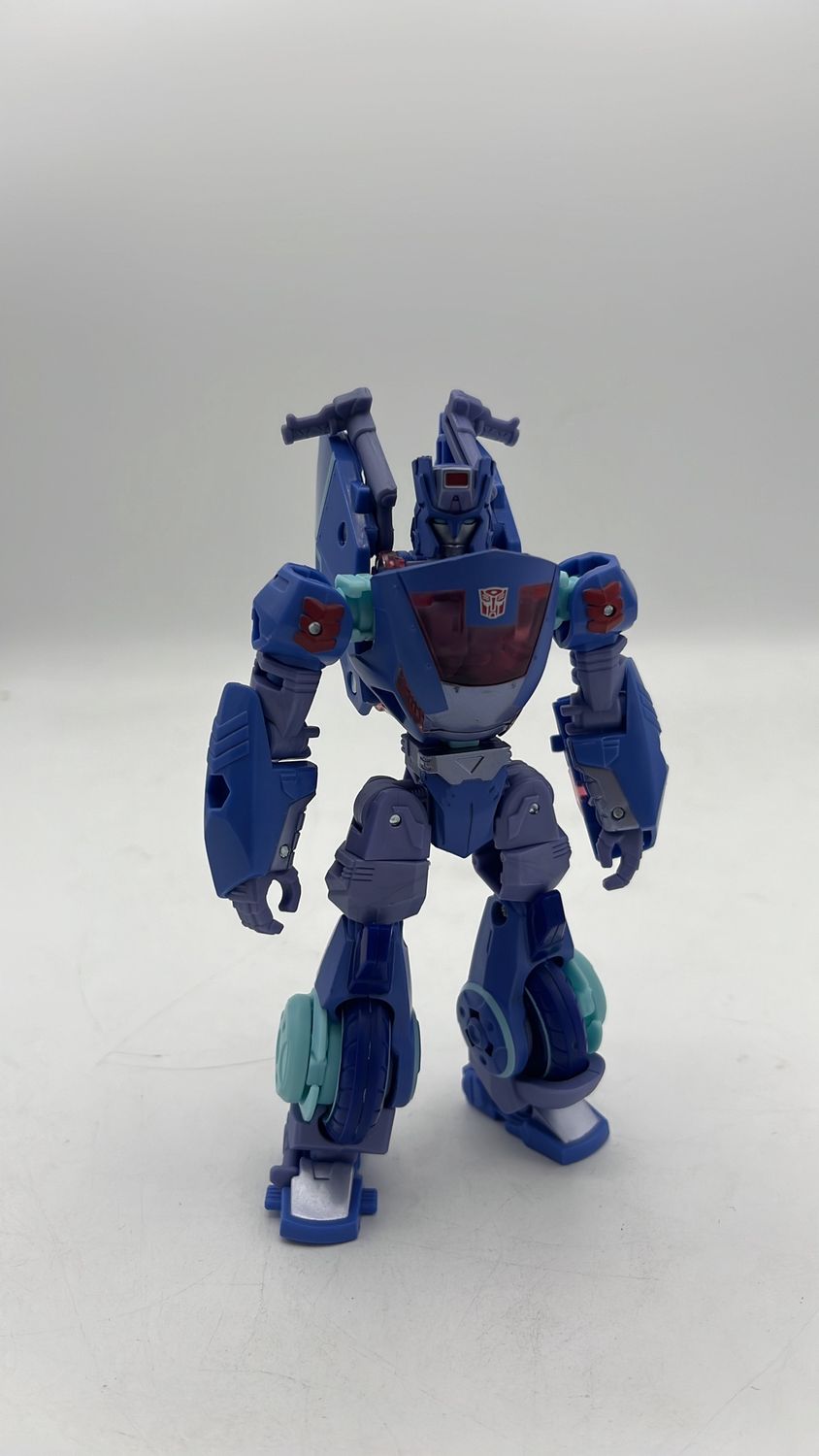 Hasbro Transformers Legacy United Chromia Figure 2024 (used)
