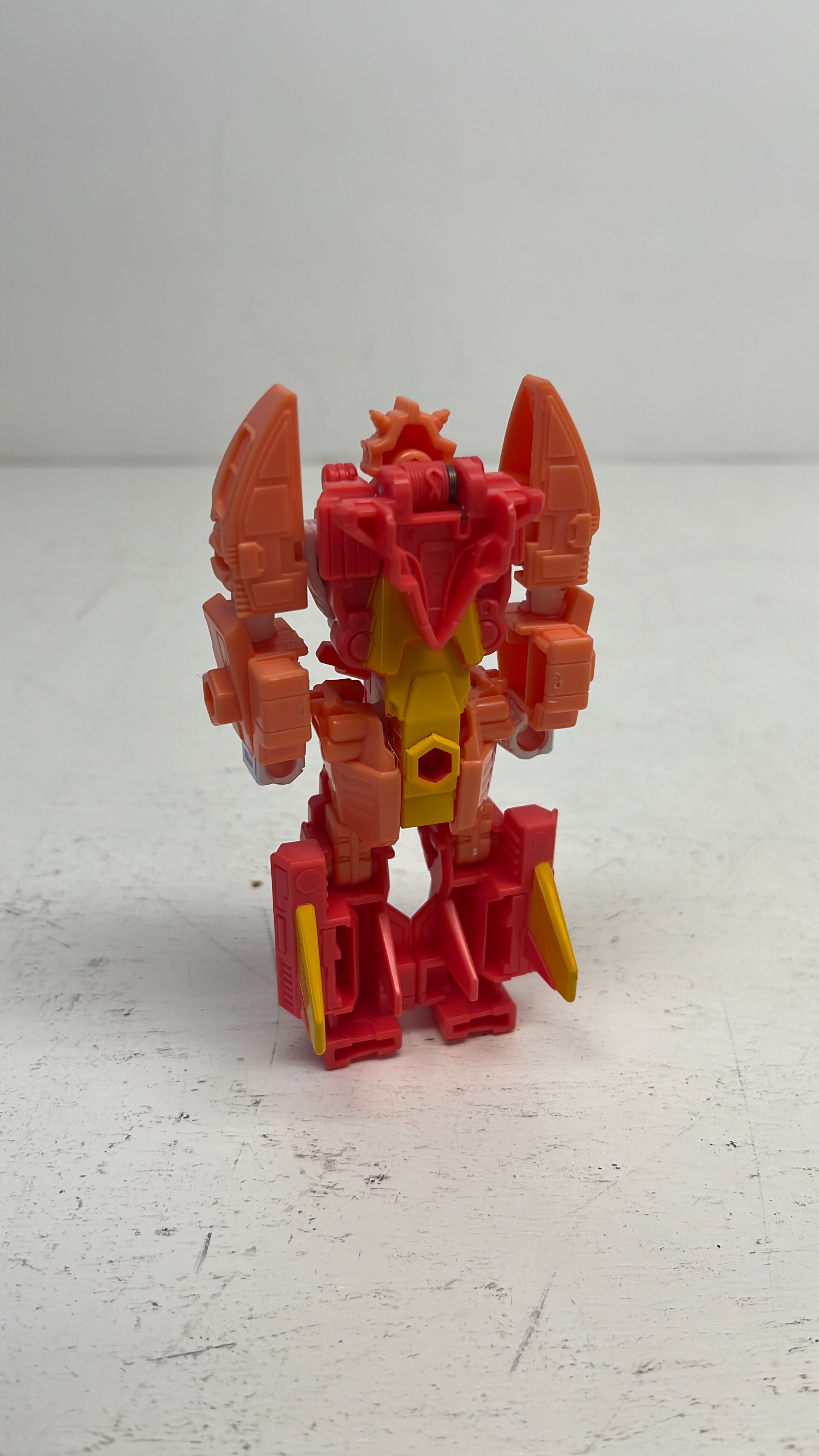 Hasbro Transformers Cyberworld Elita-1 Figure 2025 (used) view 2