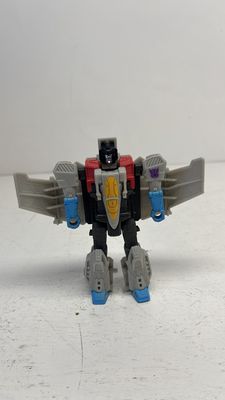 Hasbro Transformers Cyberworld Starscream Figure 2025 (used)