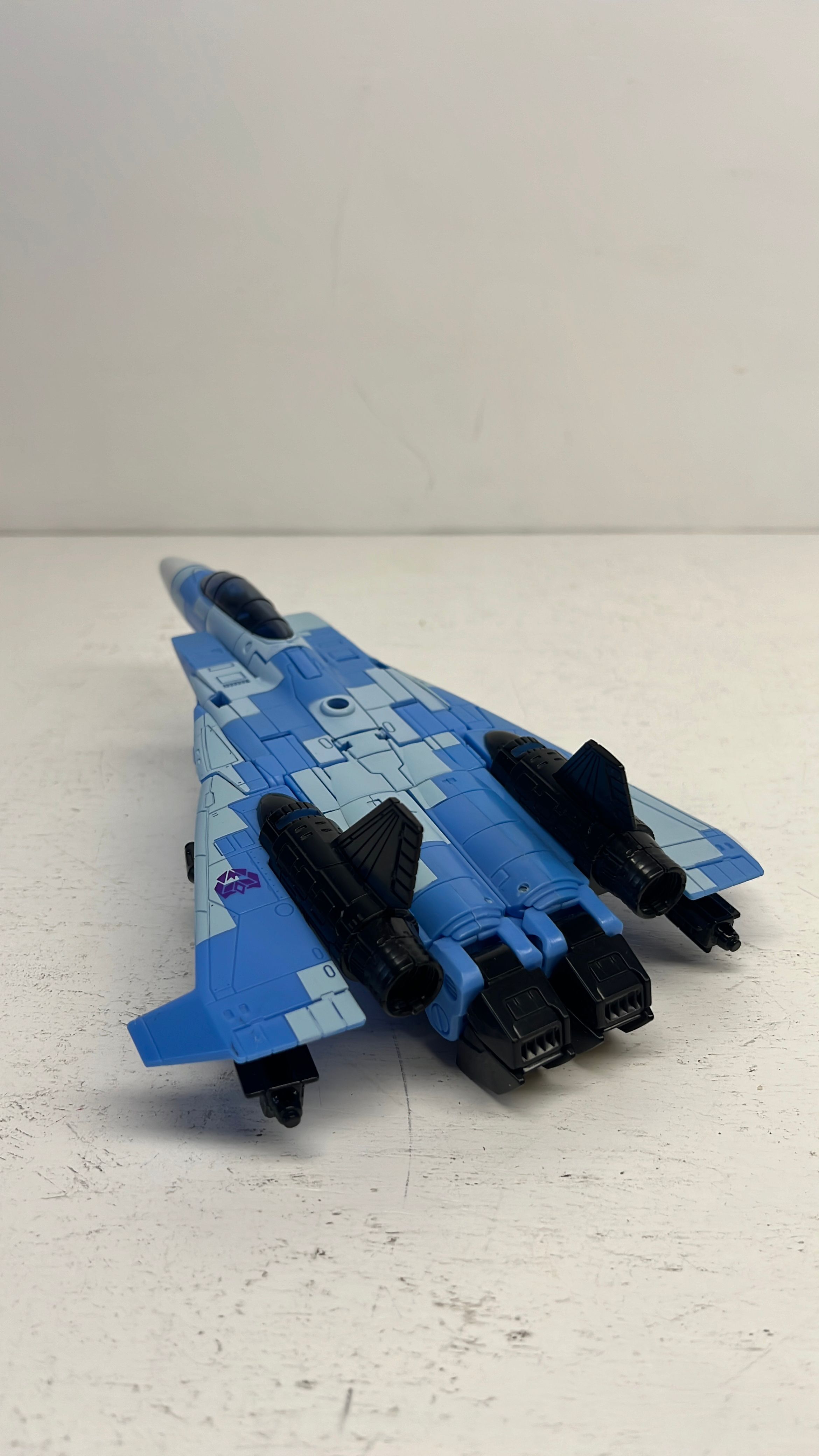 Hasbro Transformers Legacy Evolution Cloudcover Figure 2023 (used) view 4