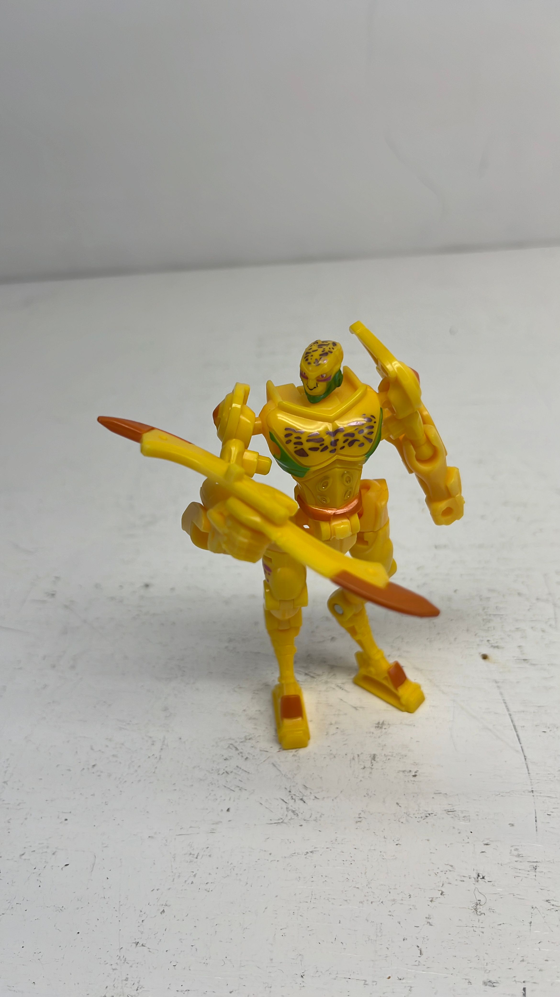 Hasbro Transformers Legacy United Beast Machines Cheetor Figure 2024 (used) view 2