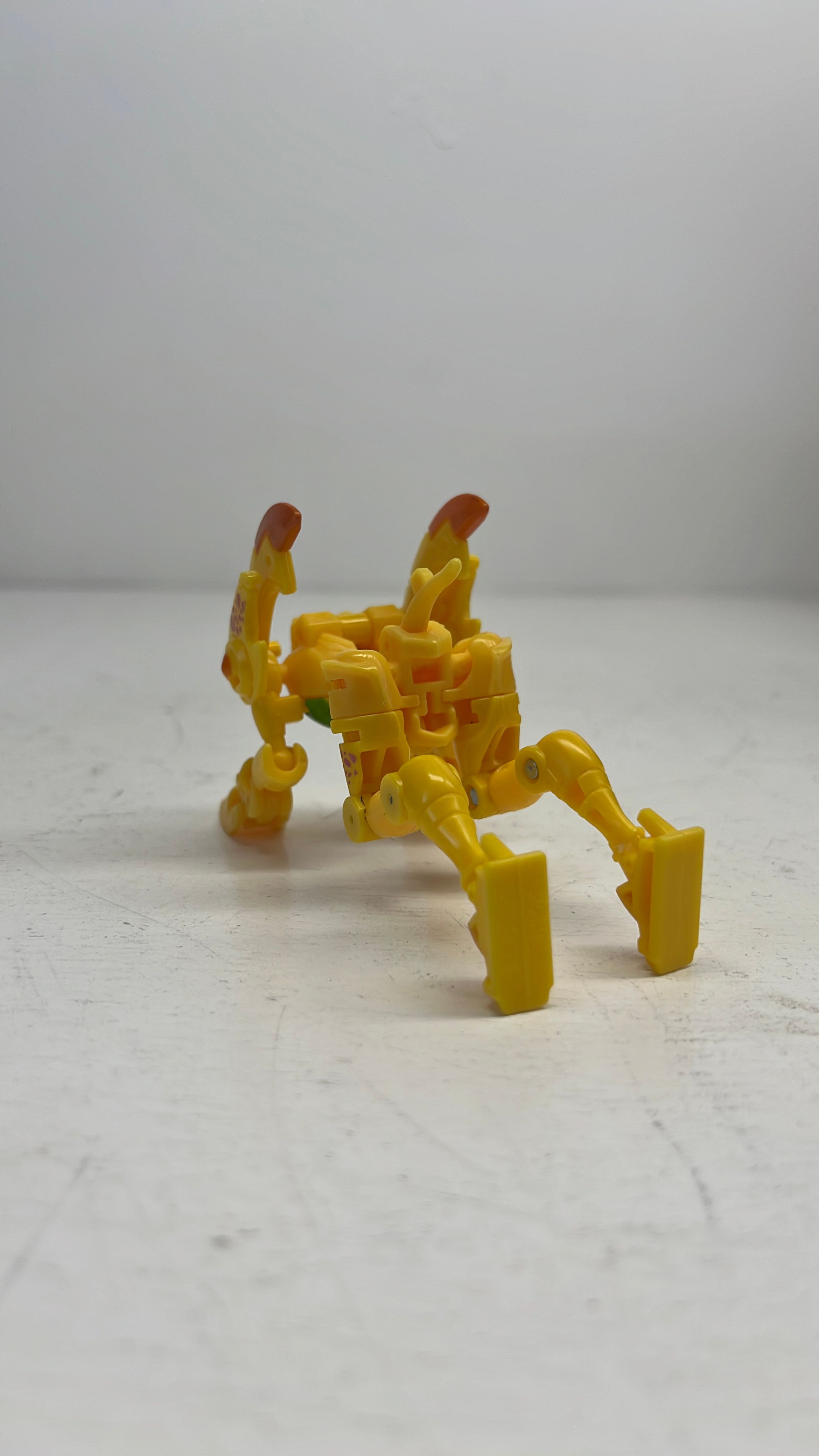 Hasbro Transformers Legacy United Beast Machines Cheetor Figure 2024 (used) view 5