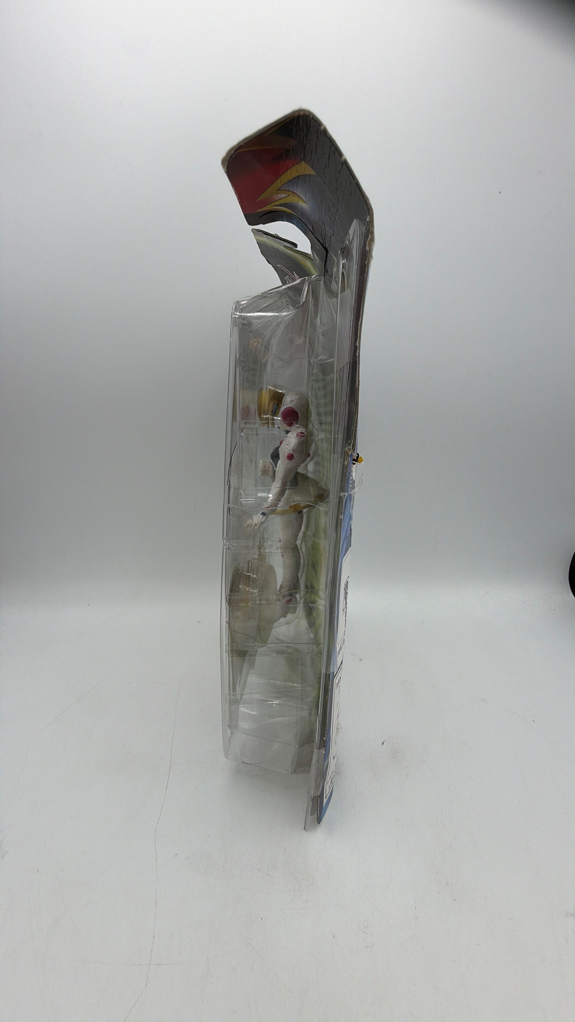 Bandai 1997 Figure Exh Extra Heroes No.8 Cutie Chaser Hana view 3