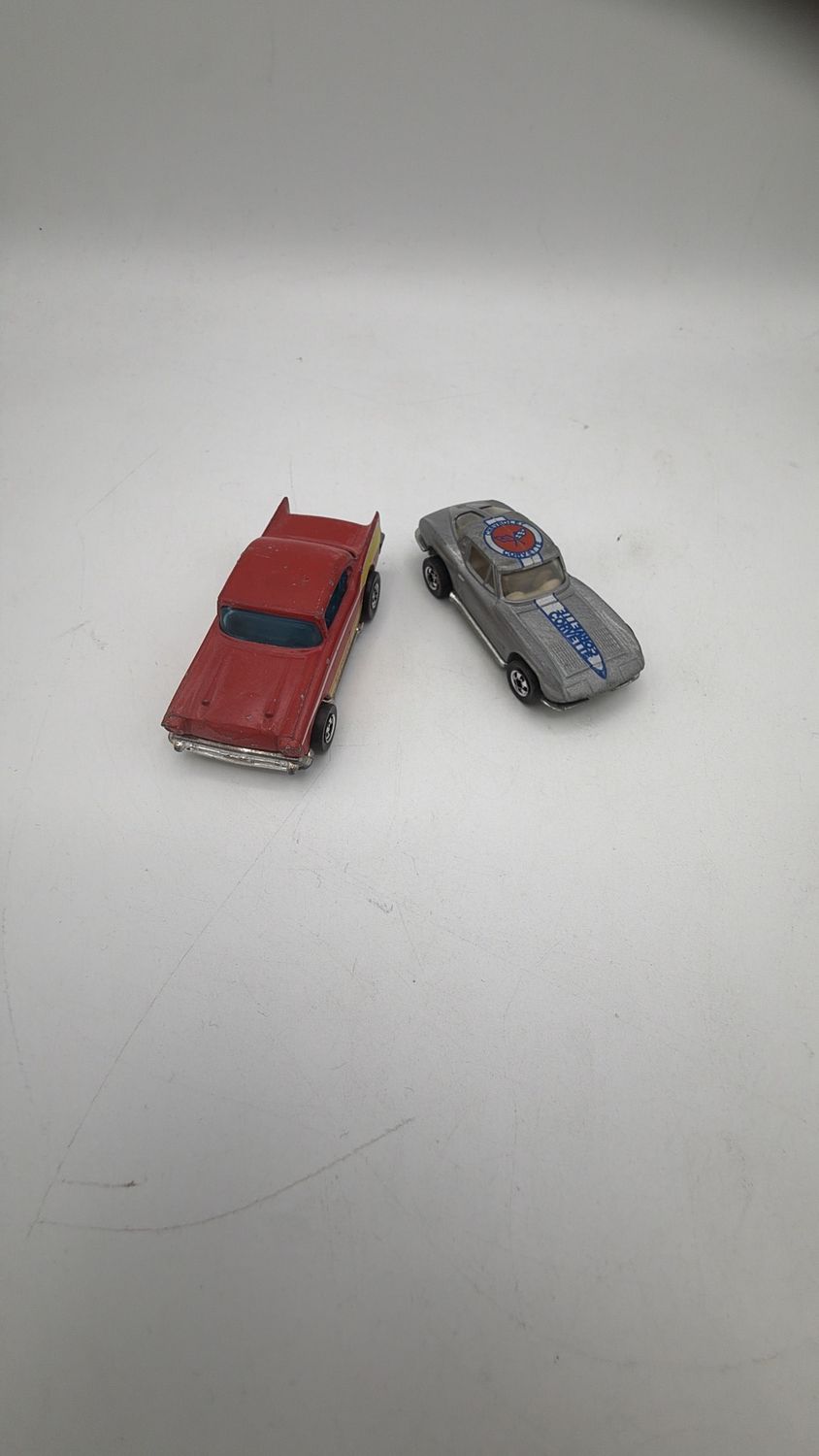 Mattel Vintage Hotwheels ‘57 Bel Air &amp; Corvette