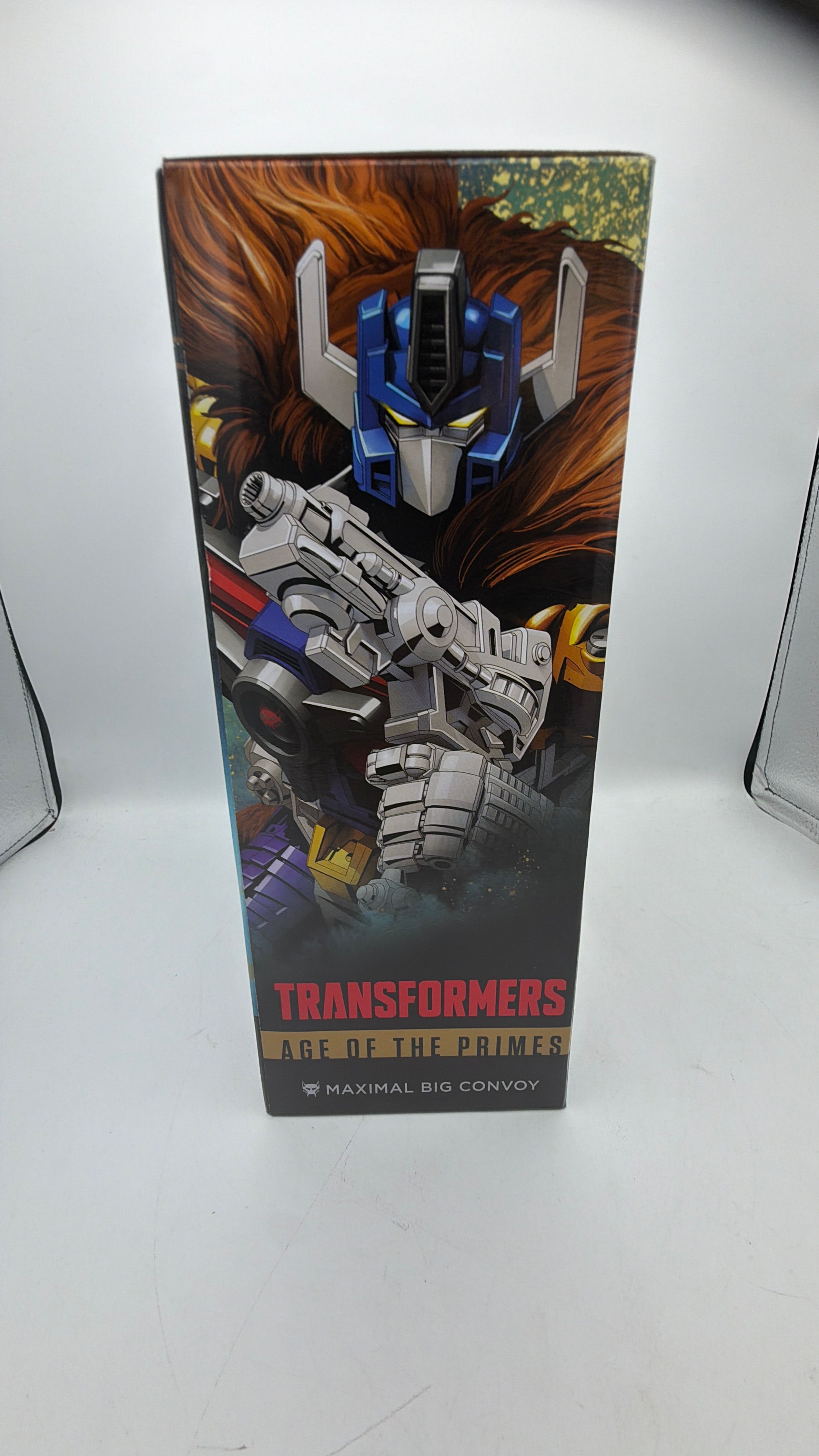 Hasbro Transformers | Age of the Primes | Maximal Big Convoy view 3
