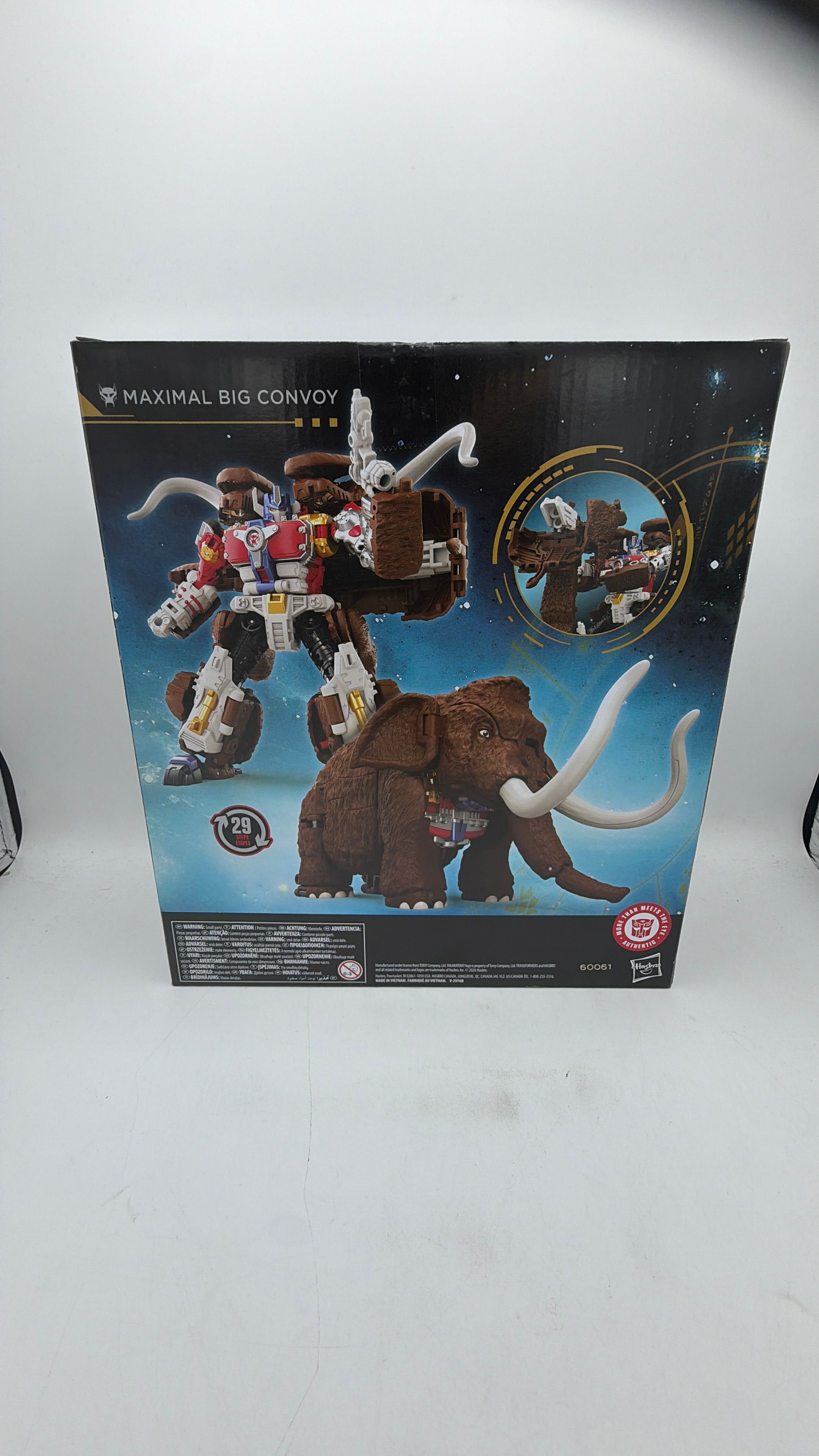 Hasbro Transformers | Age of the Primes | Maximal Big Convoy view 5