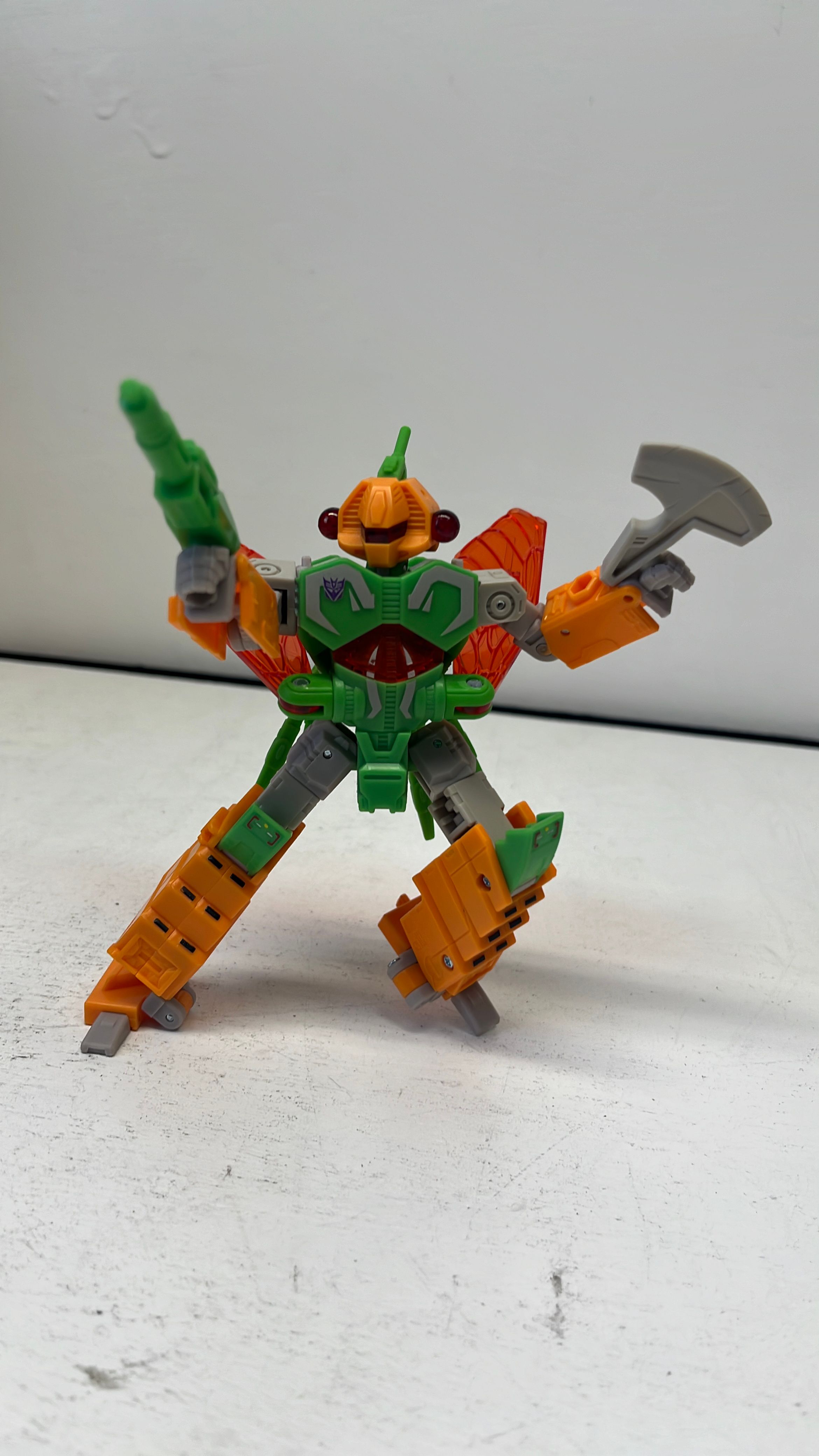 Hasbro Transformers Age Of The Primes Venin (Venom) Figure 2025 (used) view 5