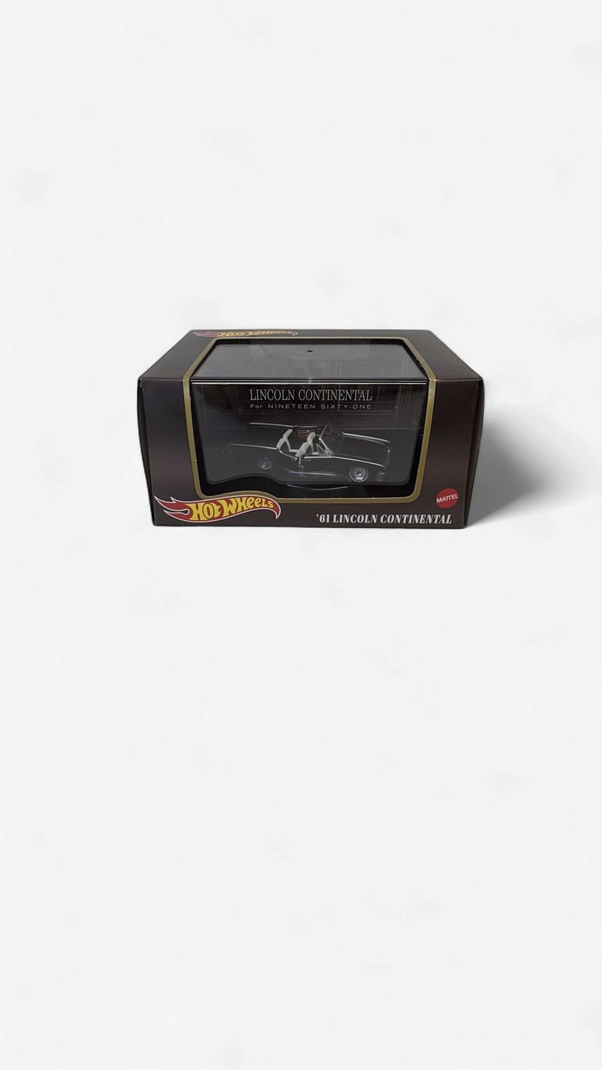 Mattel Hot Wheels ’61 Lincoln Continental RLC