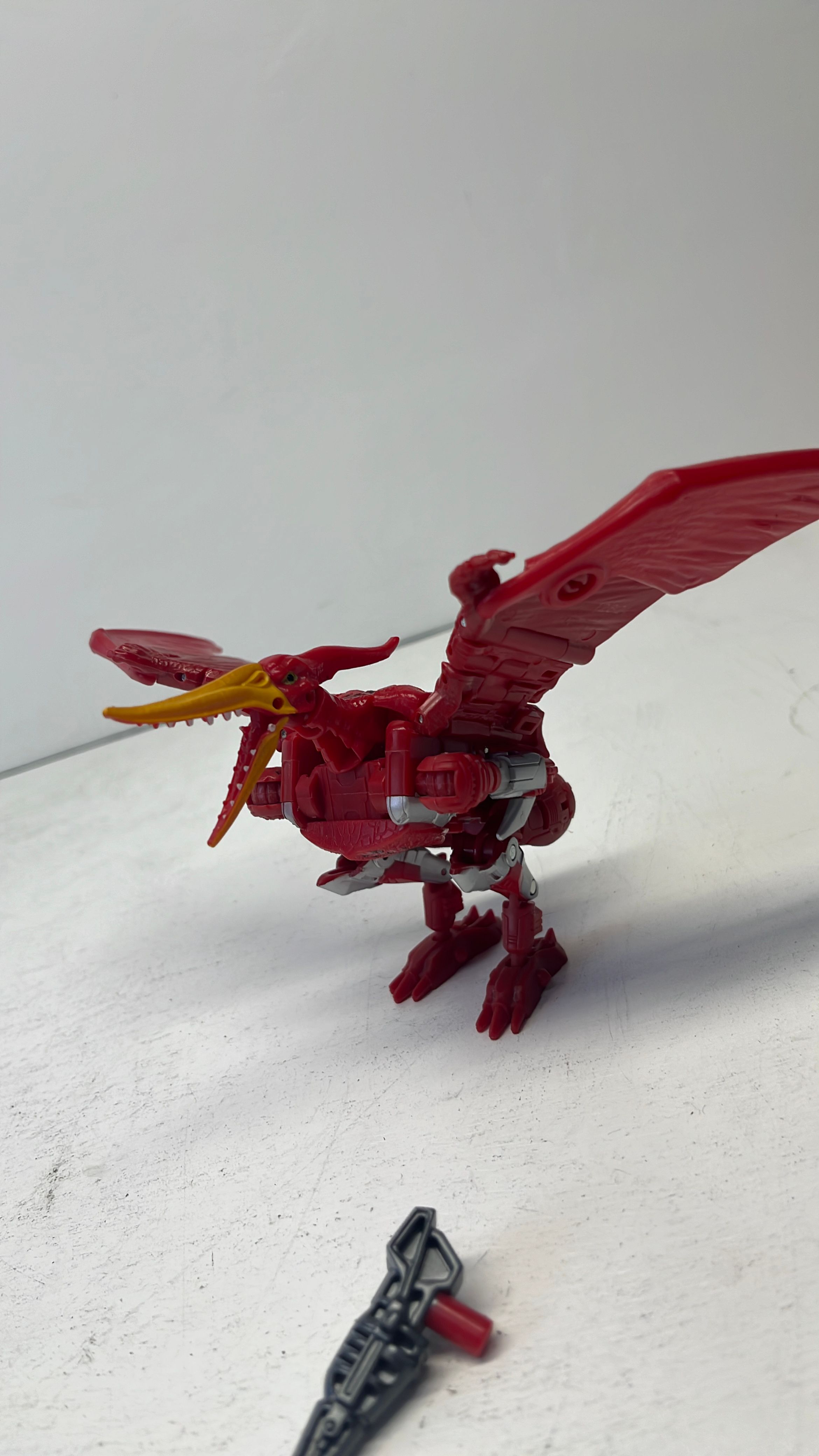 Hasbro Transformers Kingdom Golden Disk Collection Terrorsaur Figure 2021 (used) Missing Disk view 2