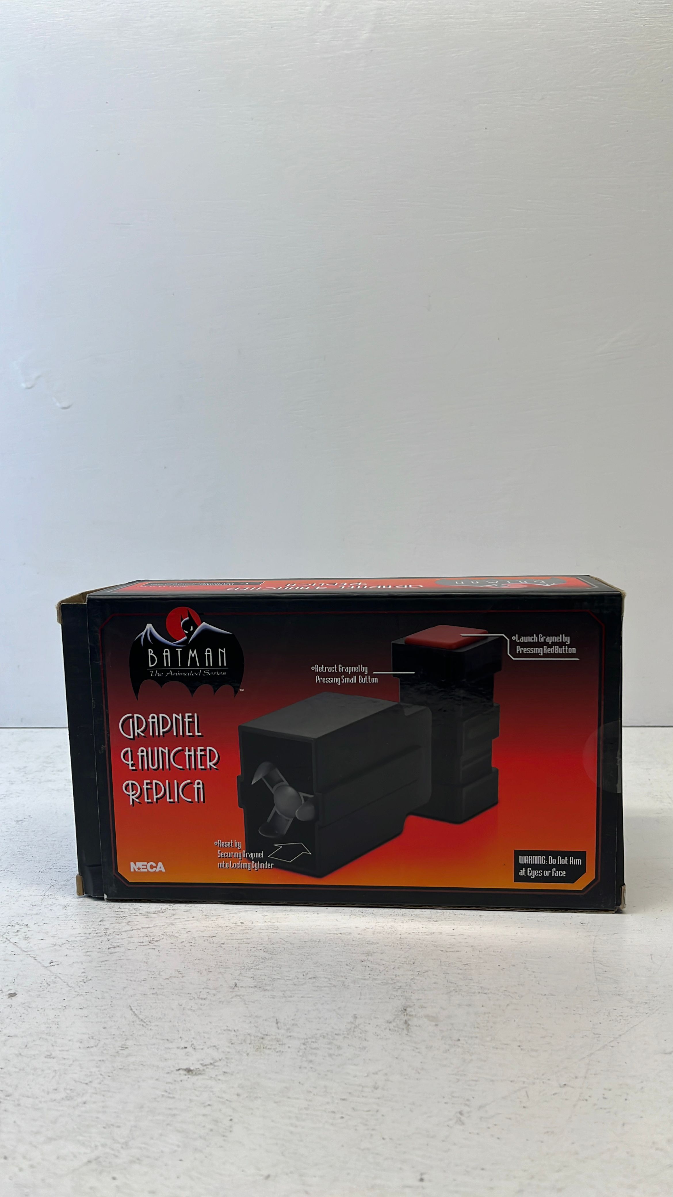 Neca Batman The Animated Series Grapnel Launcher Replica 2021 (used) view 3