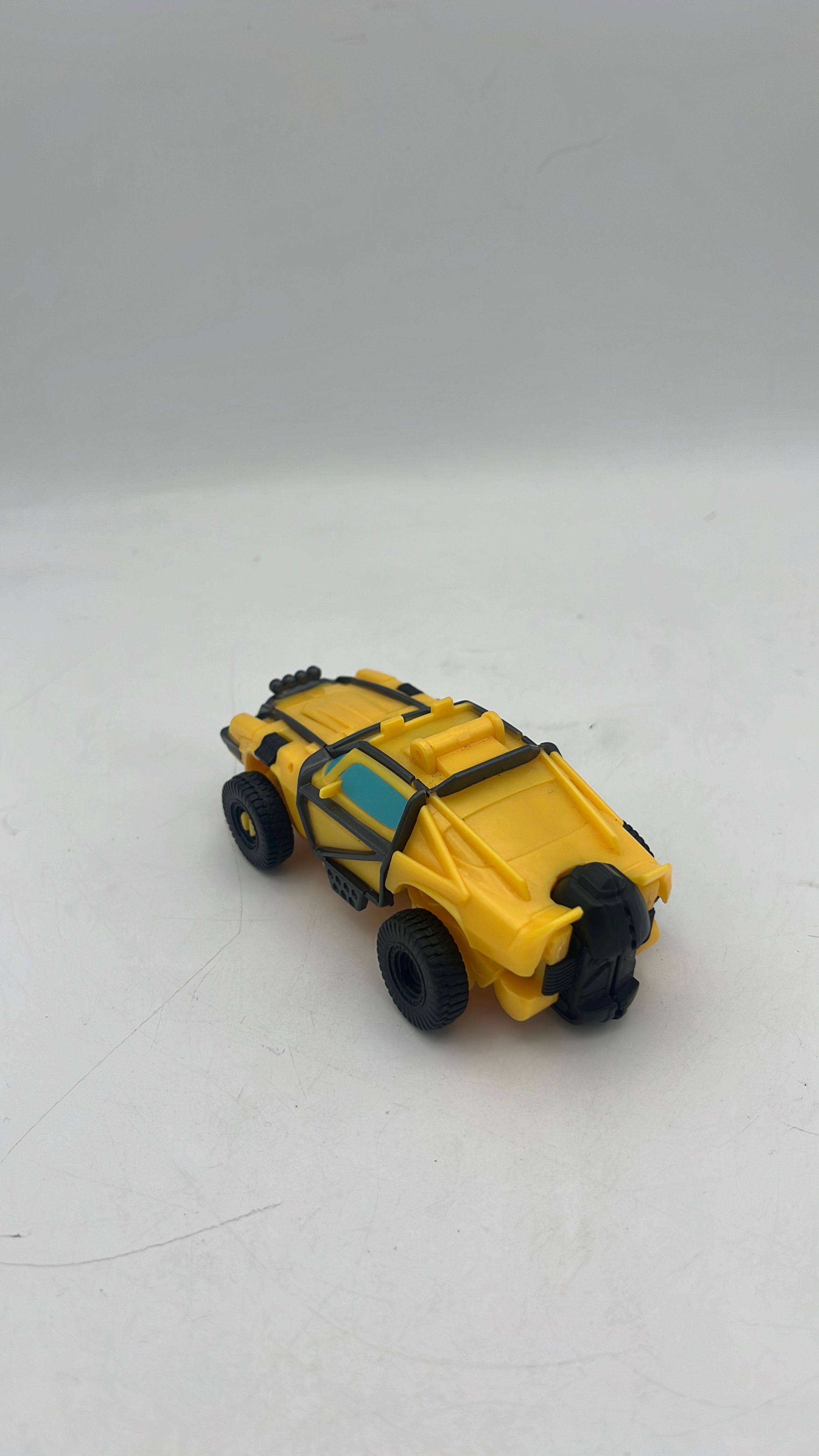 Hasbro Transformers Beast Alliance Bumblebee Figure 2024 (used) view 5