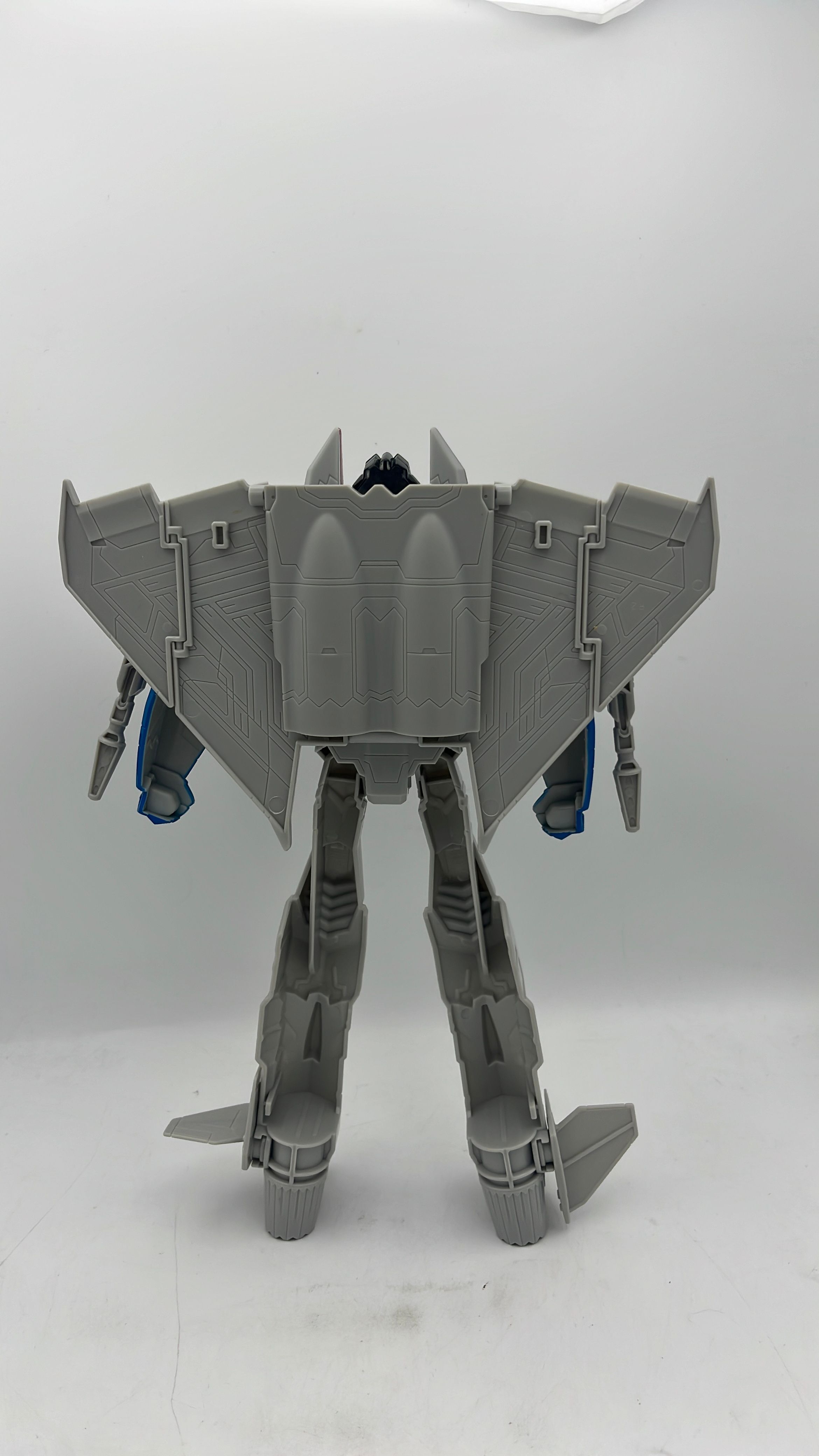 Hasbro Transformers Titan Changers Starscream Figure 2024 (used) view 4