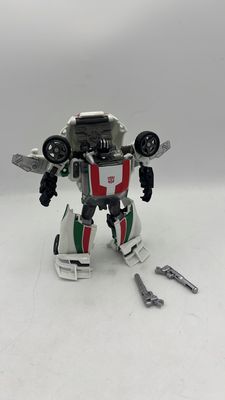 Hasbro Transformers Generations Wheeljack Figure 2011 (used)