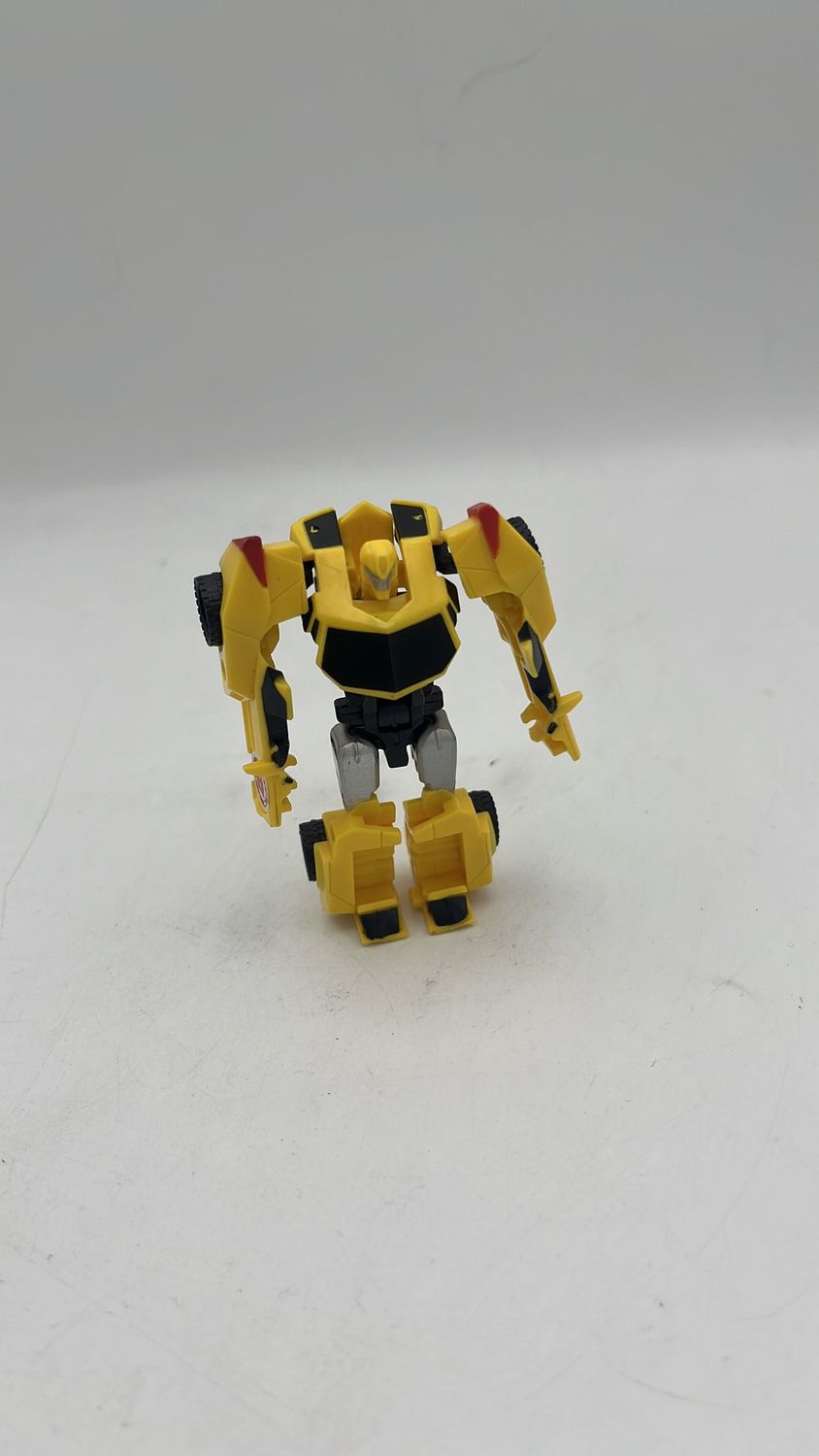 Hasbro Transformers Robots In Disguise Cyberverse Bumblebee Figure 2015 (used)