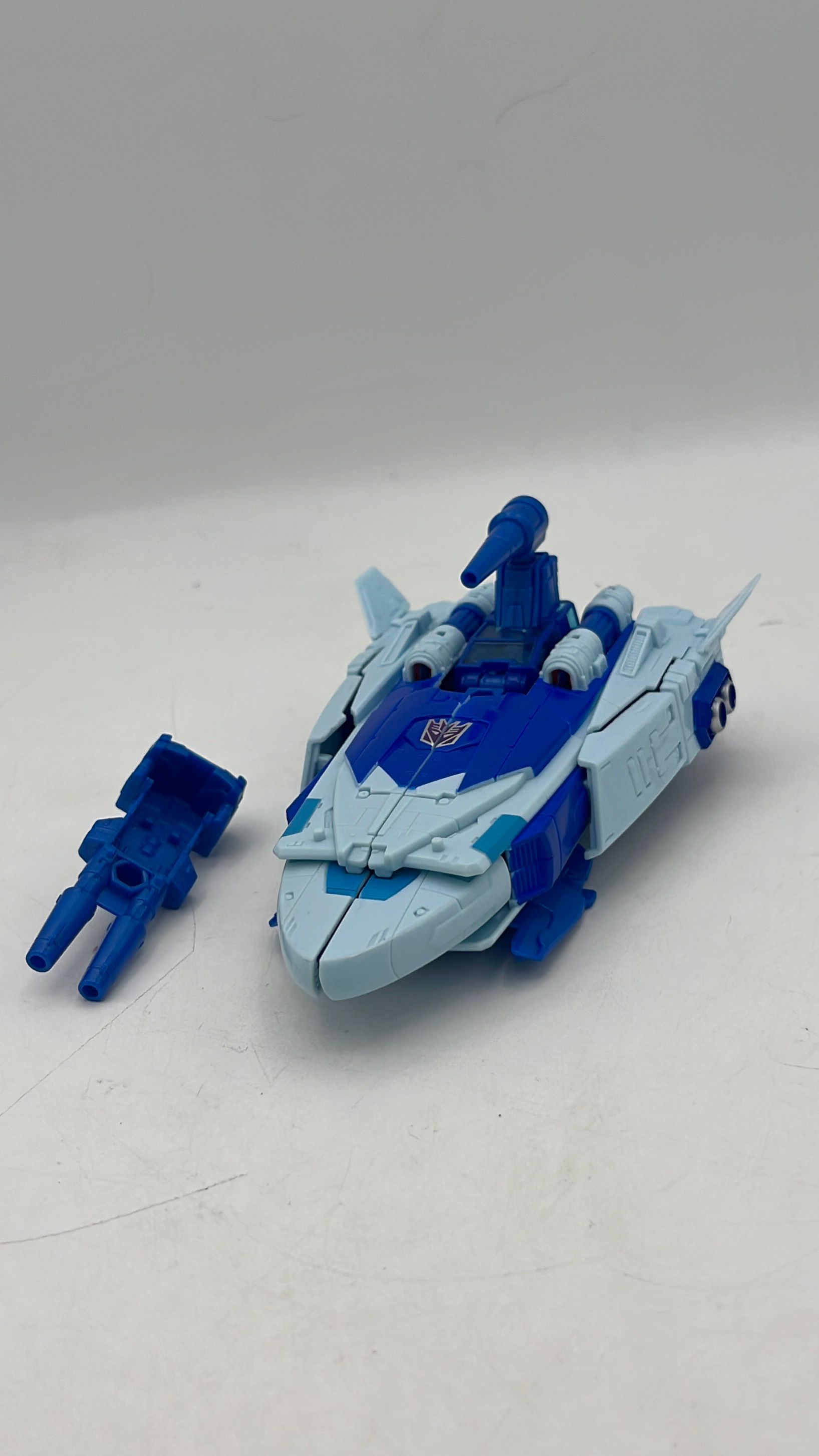 Hasbro Transformers Titans Return Scourge Figure 2016 (used) view 3