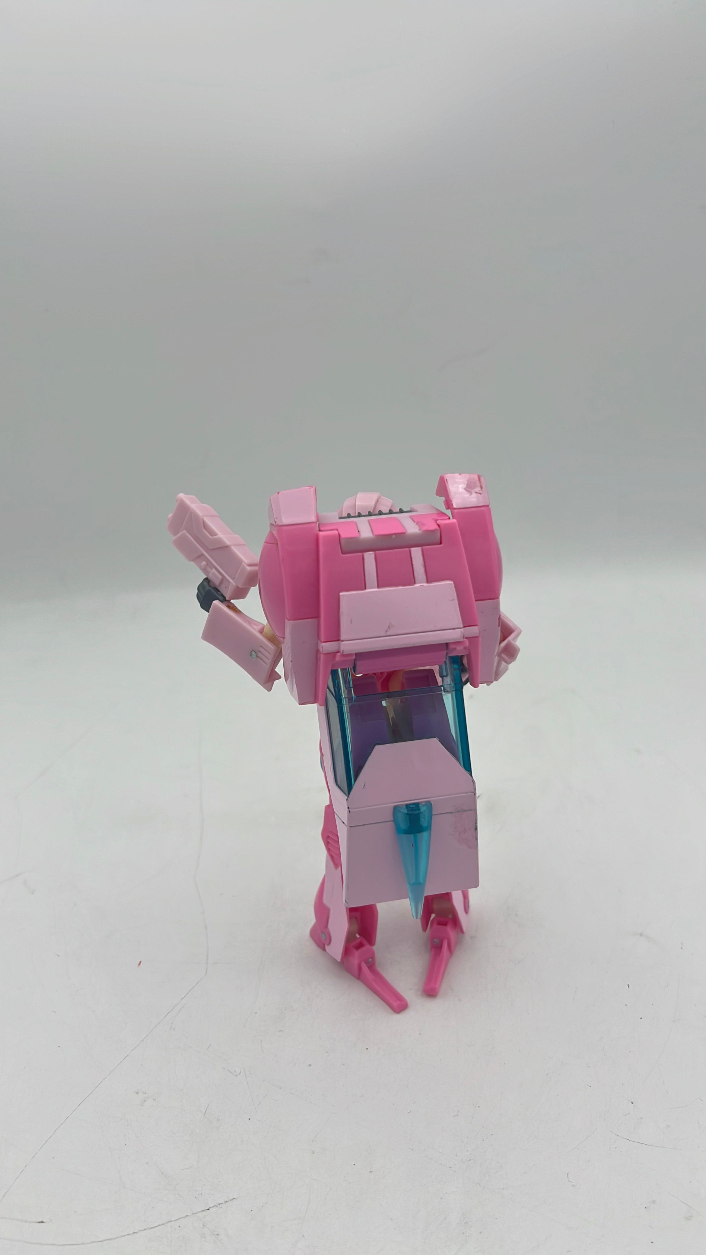 Hasbro Transformers Cyberverse Arcee Warrior Class Figure 2020 (used) Incomplete view 4