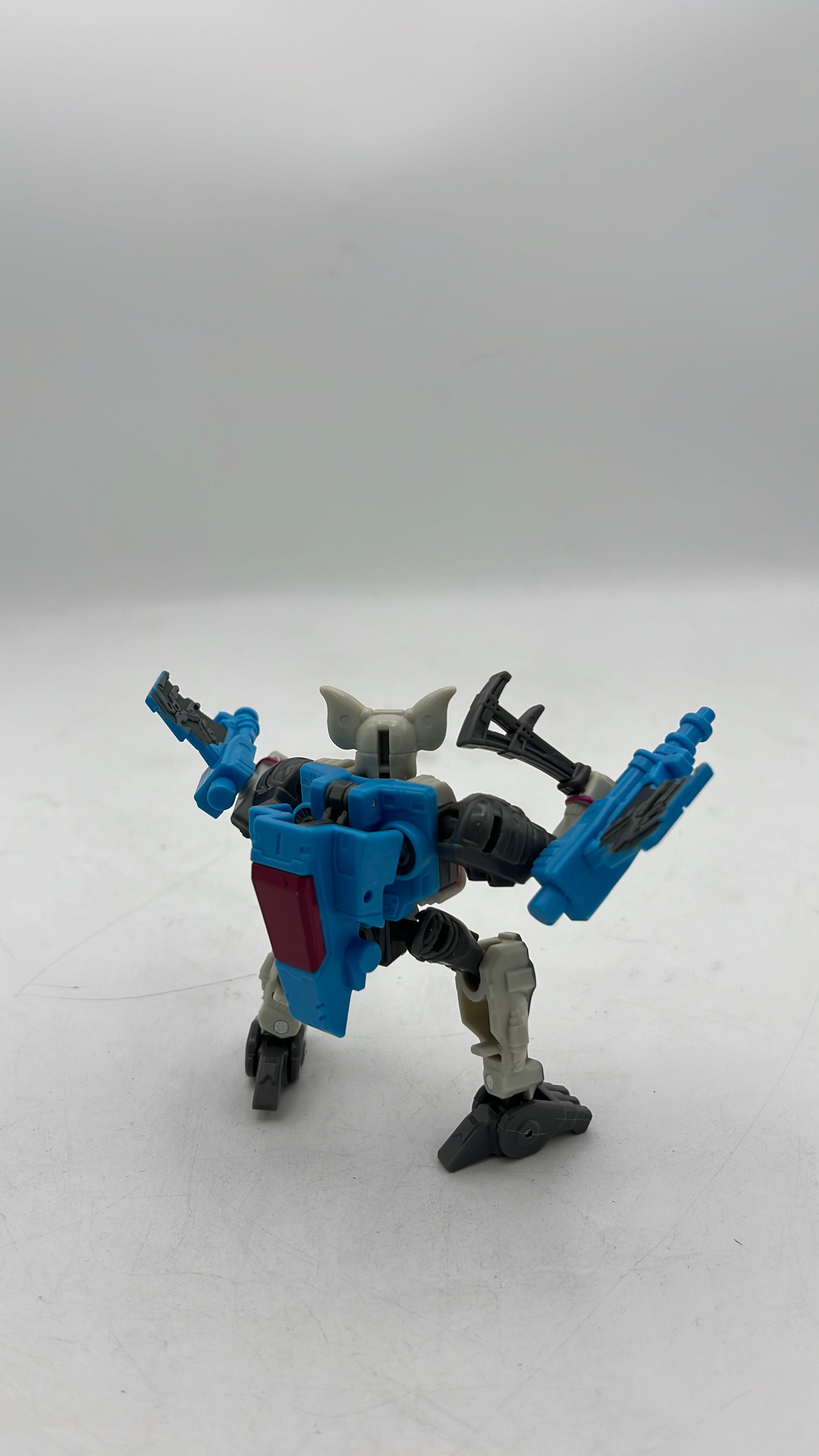 Hasbro Transformers Legacy Evolution Bomb Burst Figure 2023 (used) view 4