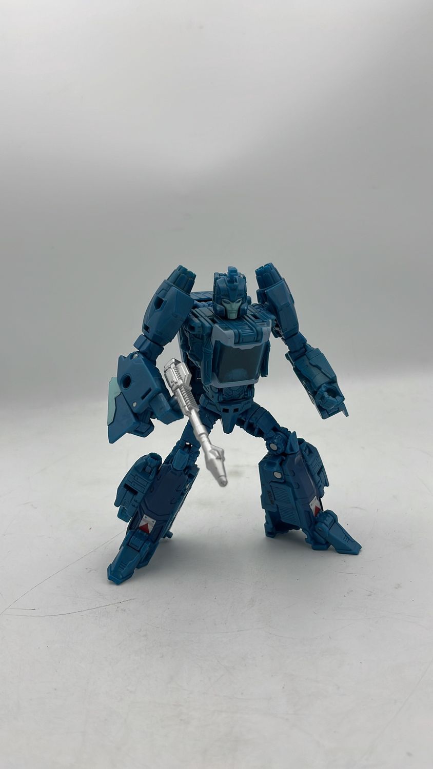 Hasbro Transformers Titans Return Blurr Figure 2016 (used)