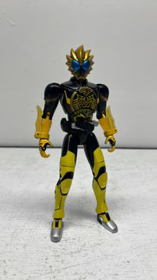 Bandai Kamen Rider OOO Combo Change Rattler Figure 2010 (used)