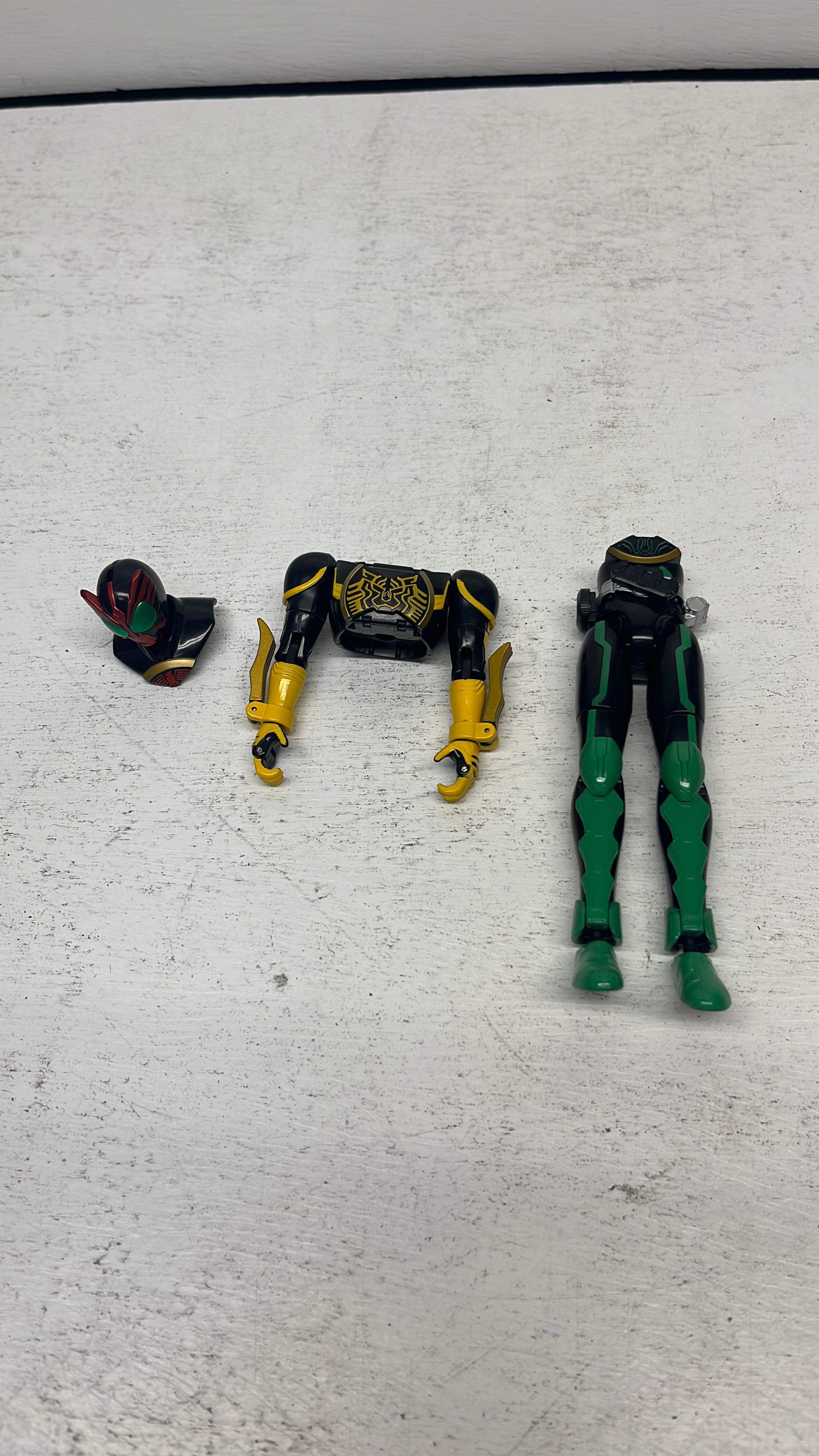 Bandai Kamen Rider OOO Combo Change Tatoba Figure 2010 (used) view 2