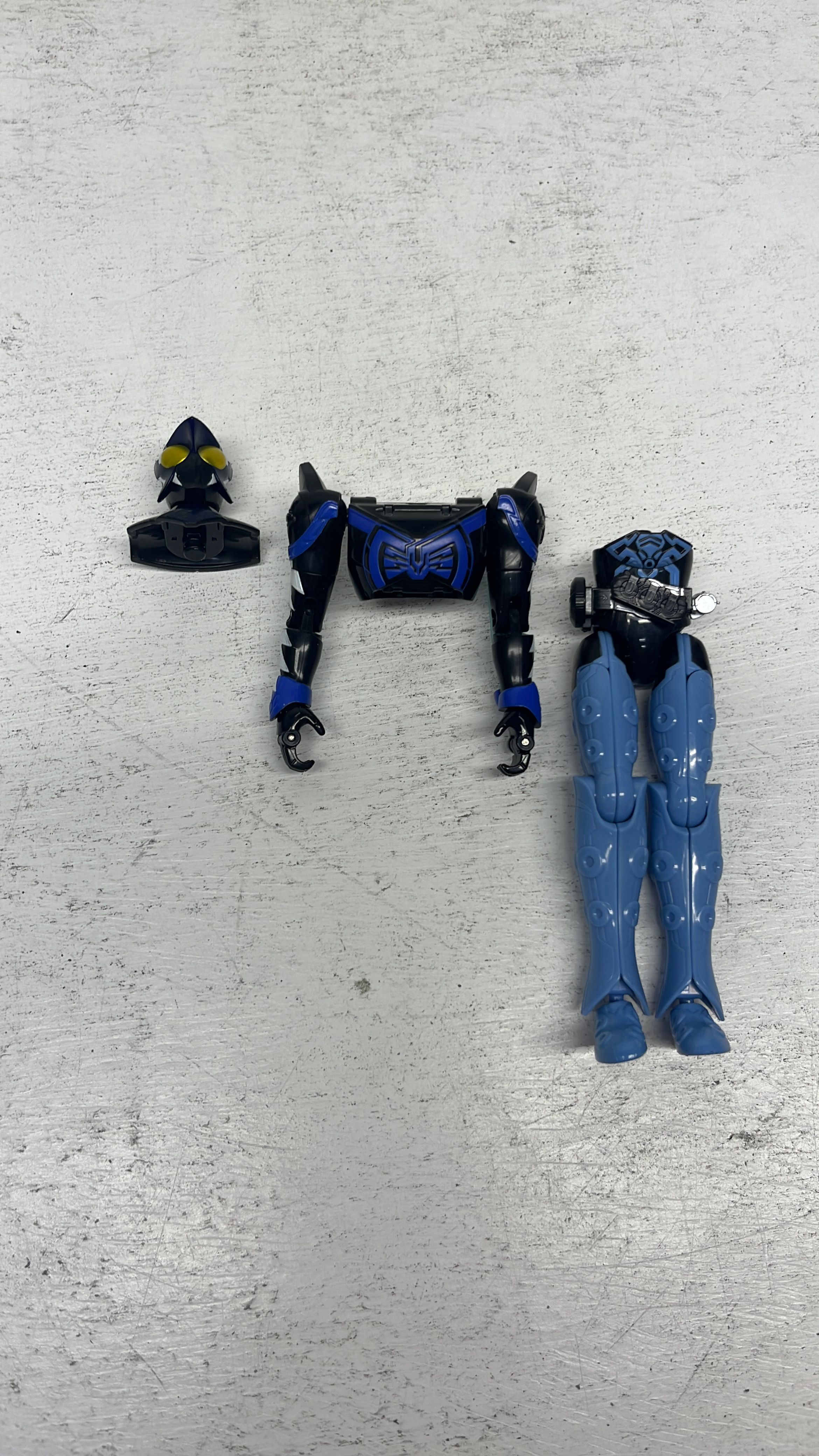 Bandai Kamen Rider OOO Combo Change Shauta Figure 2010 (used) view 2