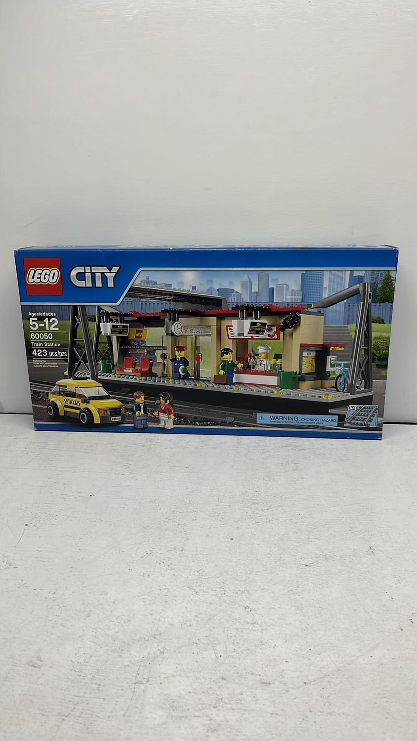 Lego 60050 City Train Station 2014