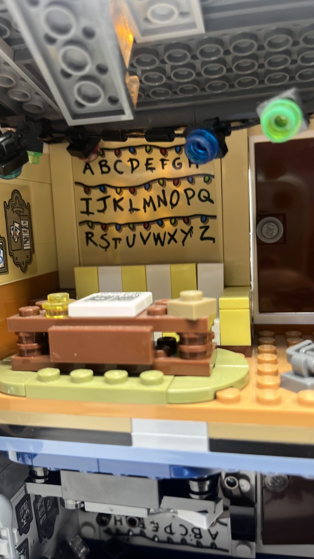 Lego 75810 Stranger Things The Upside Down 2019 (used) view 21