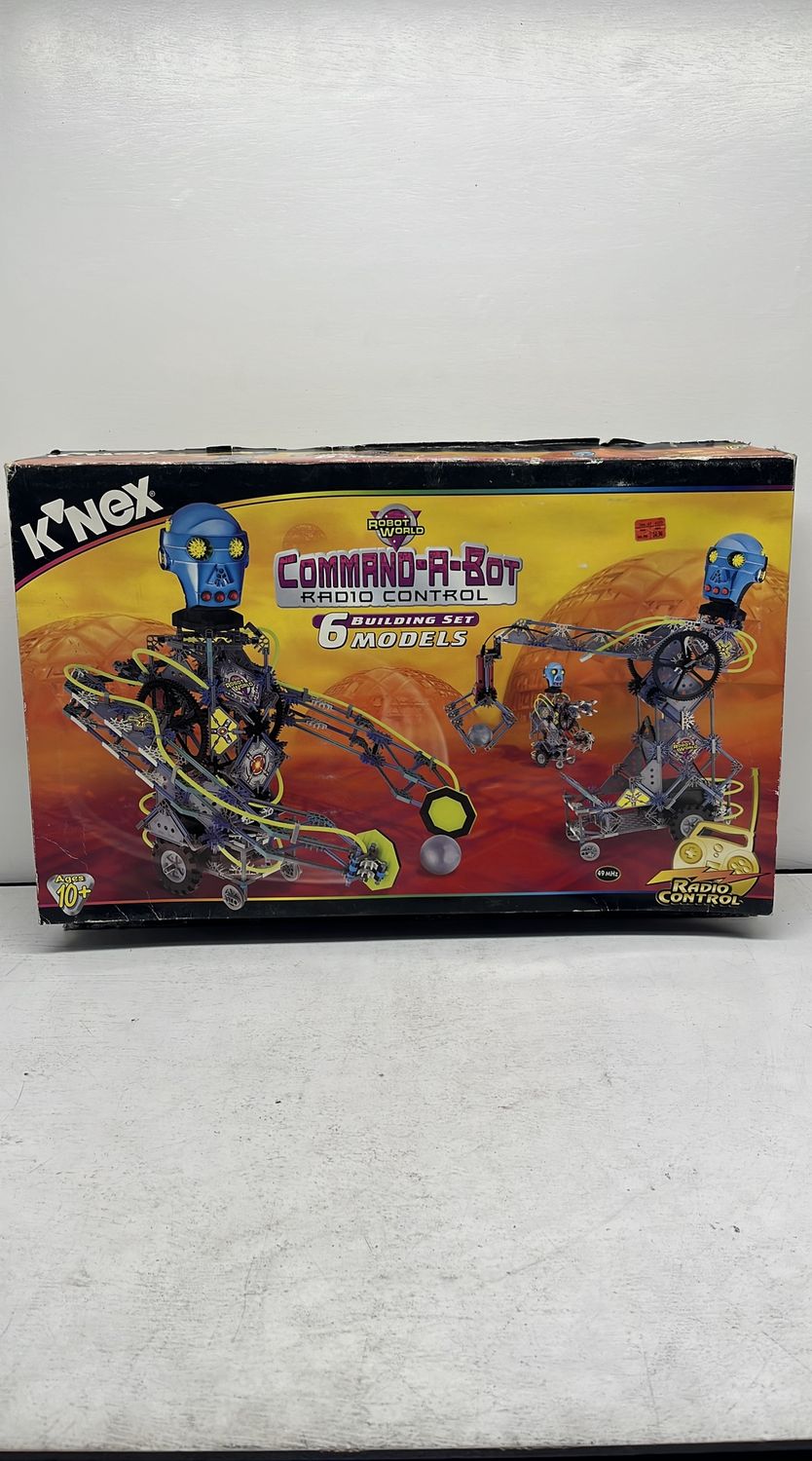 K’Nex Command-A-Robot Radio Control Building Set 1999