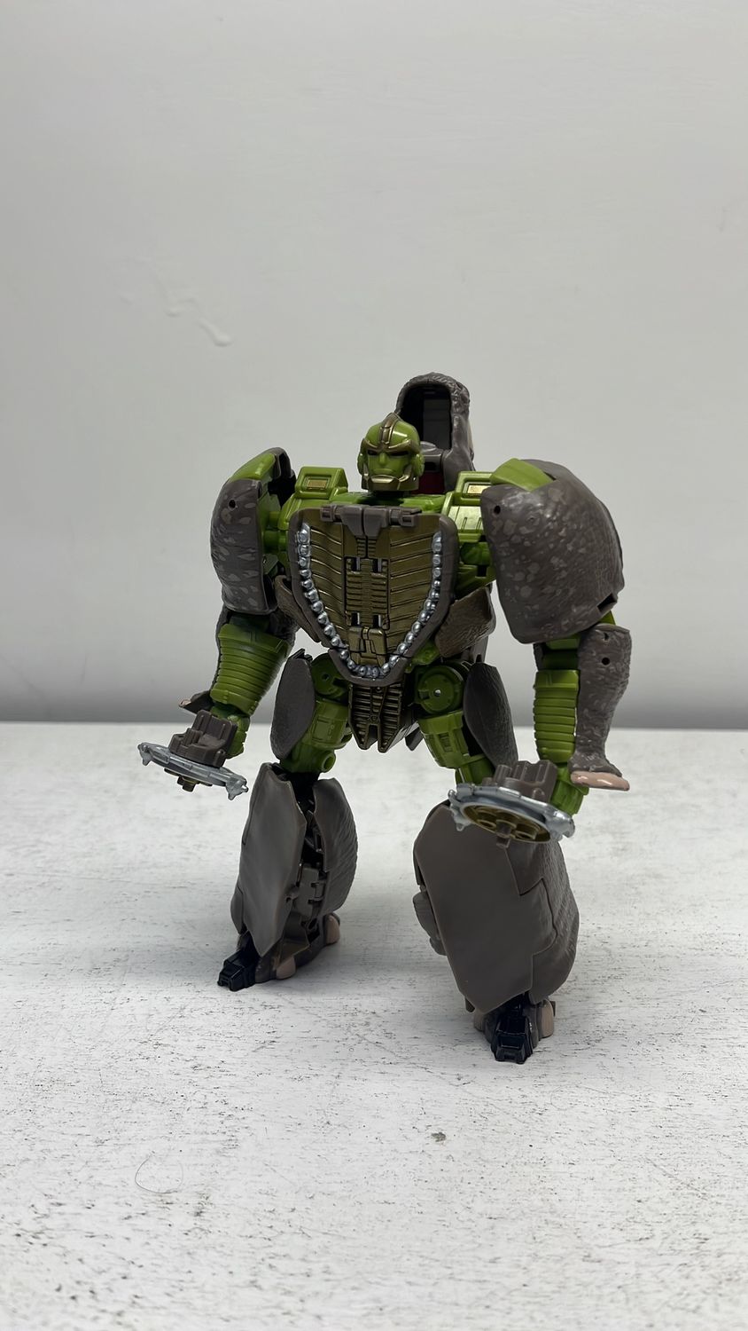 Hasbro Transformers War for Cybertron Kingdom Rhinox Figure 2021 (used)