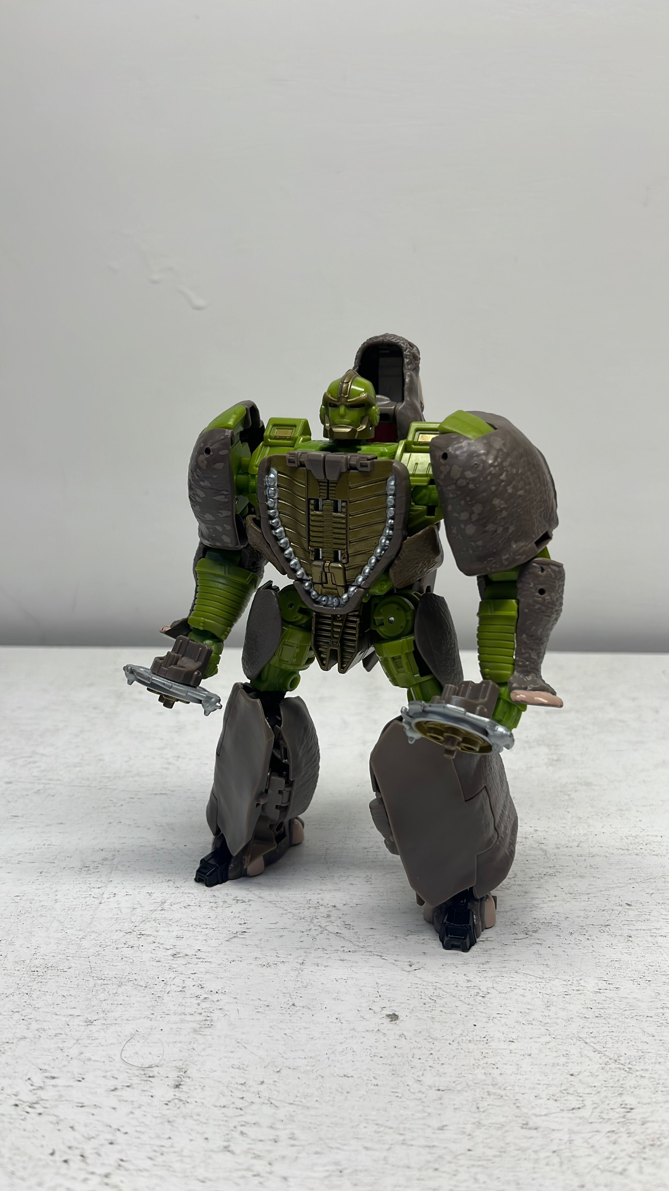 Hasbro Transformers War for Cybertron Kingdom Rhinox Figure 2021 (used)