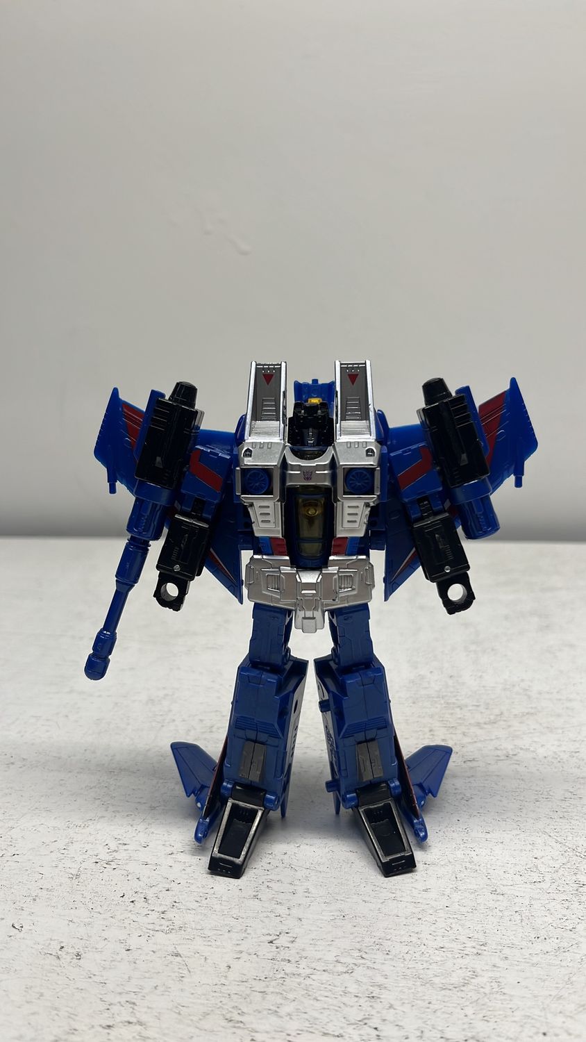 Hasbro Transformers Generations Thundercracker Figure 2010 (used) Incomplete